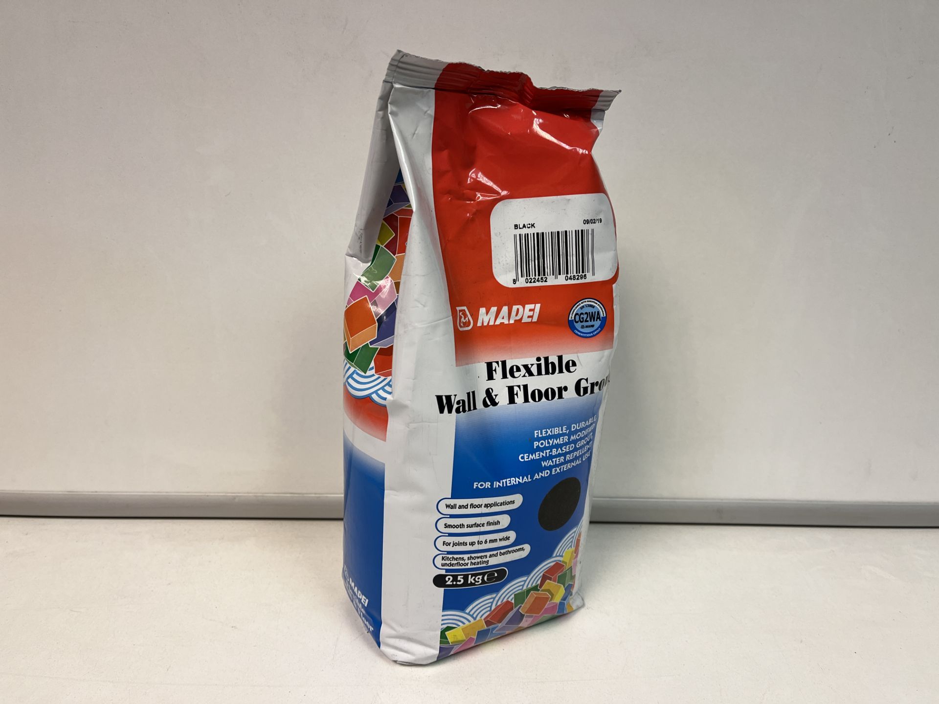 40 X BRAND NEW MAPEI FLEXIBLE WALL AND FLOOR GROUT 2.5KG R15