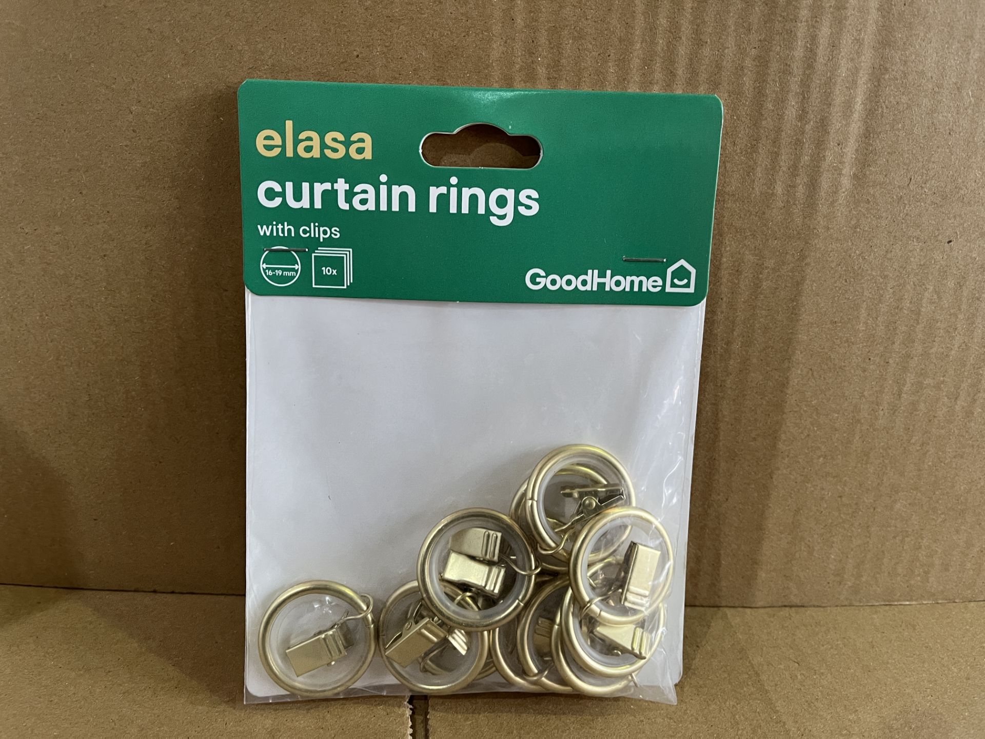 120 X BRAND NEW PACKS OF 6 ELASA CURTAIN RINGS WITH CLIPS R15