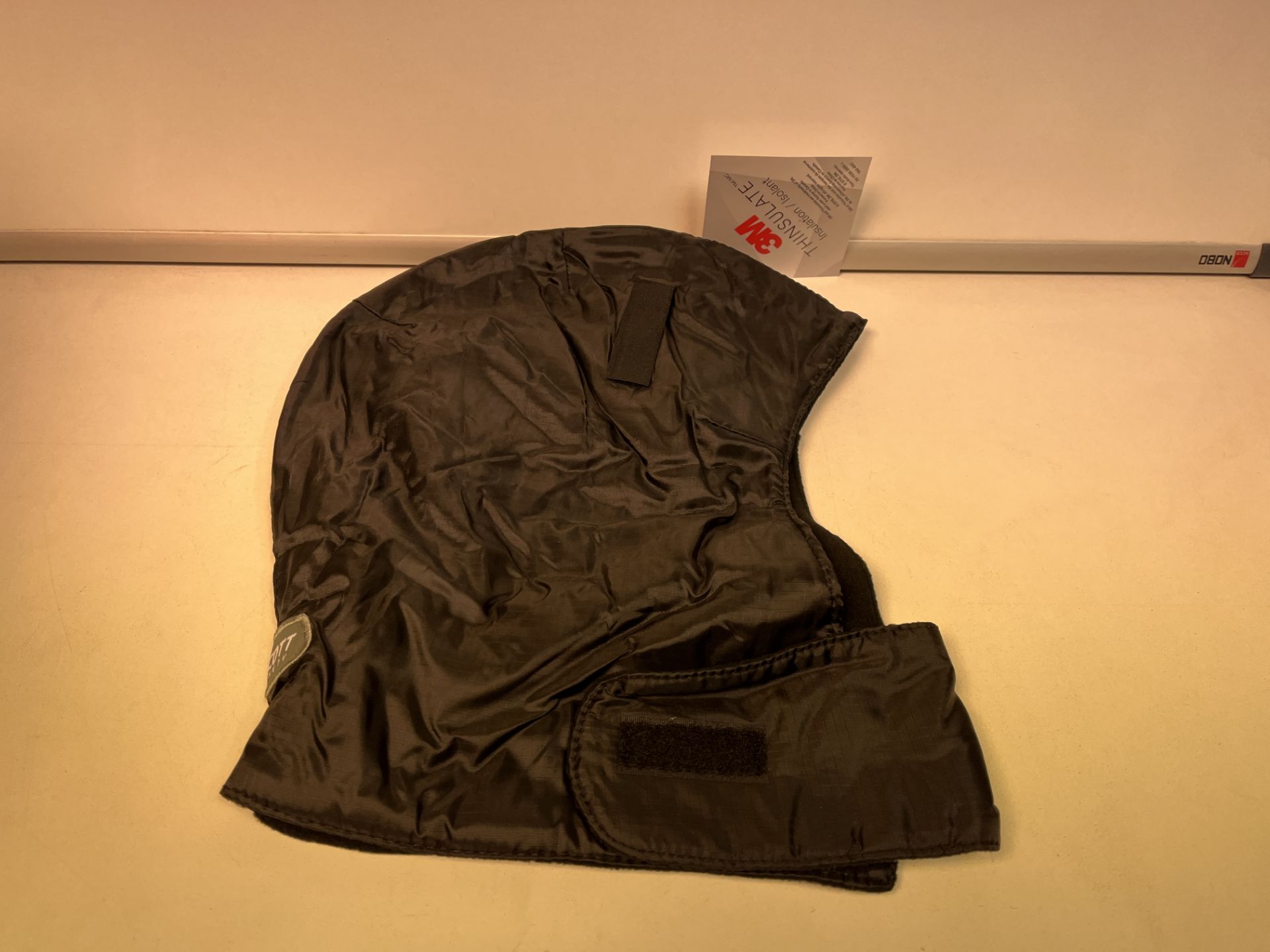 20 X BRAND NEW 3M SCOTT SAFETY THINSULATE WINTER HOOD LINERS BLACK RRP £20 PER PACK INSL