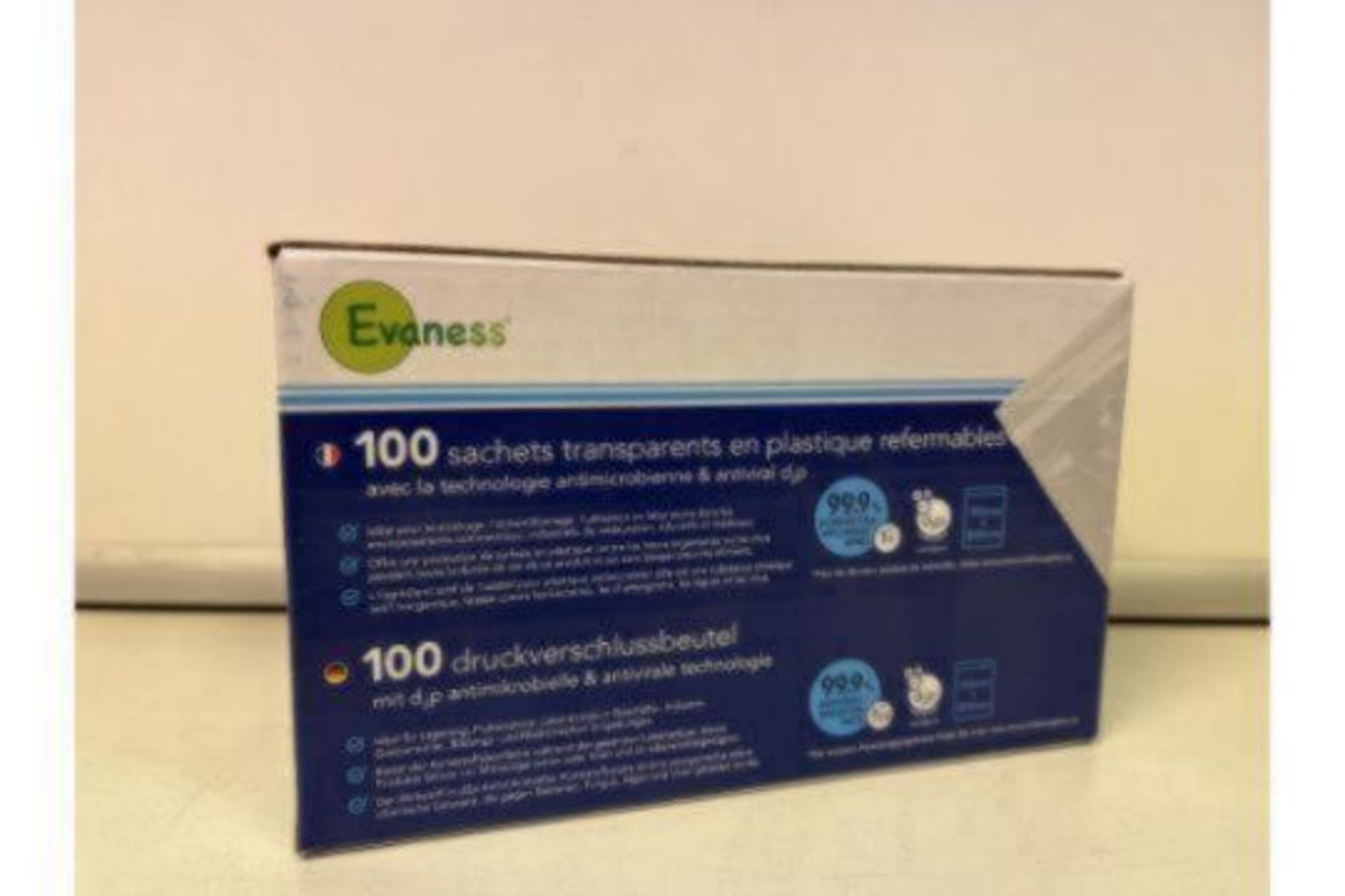 50 x NEW BOXES OF 100 EVANESS GRIP SEAL BAGS WITH D2P ANTIMICROBIAL & ANTIVIRAL TECHNOLOGY. EACH BAG