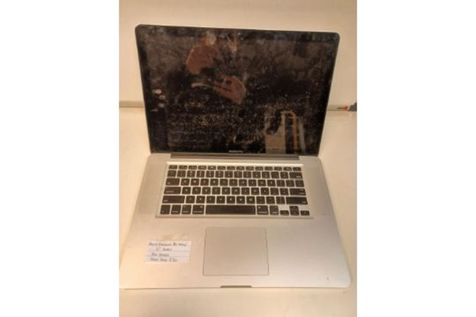 APPLE MACBOOK PRO 15" SCREEN FOR SPARES (104)