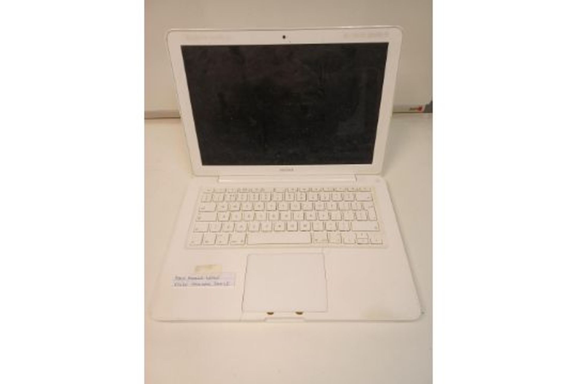 APPLE MACBOOK LAPTOP 250GB HARD DRIVE APPLE O/S (82)