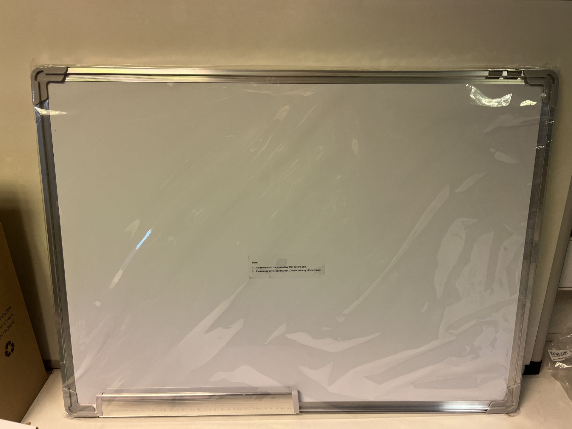 10 X BRAND NEW MAGNETIC WHITE BOARDS 70 X 50CM R19