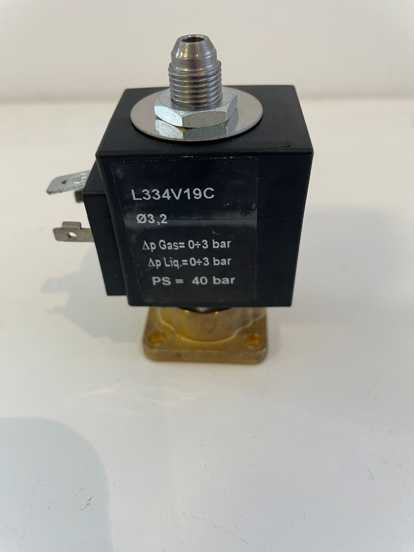 Sirai Solenoid Valve Type ZA32K P/N 533896700 Lot of 5 in packaging Majority with copper fixing