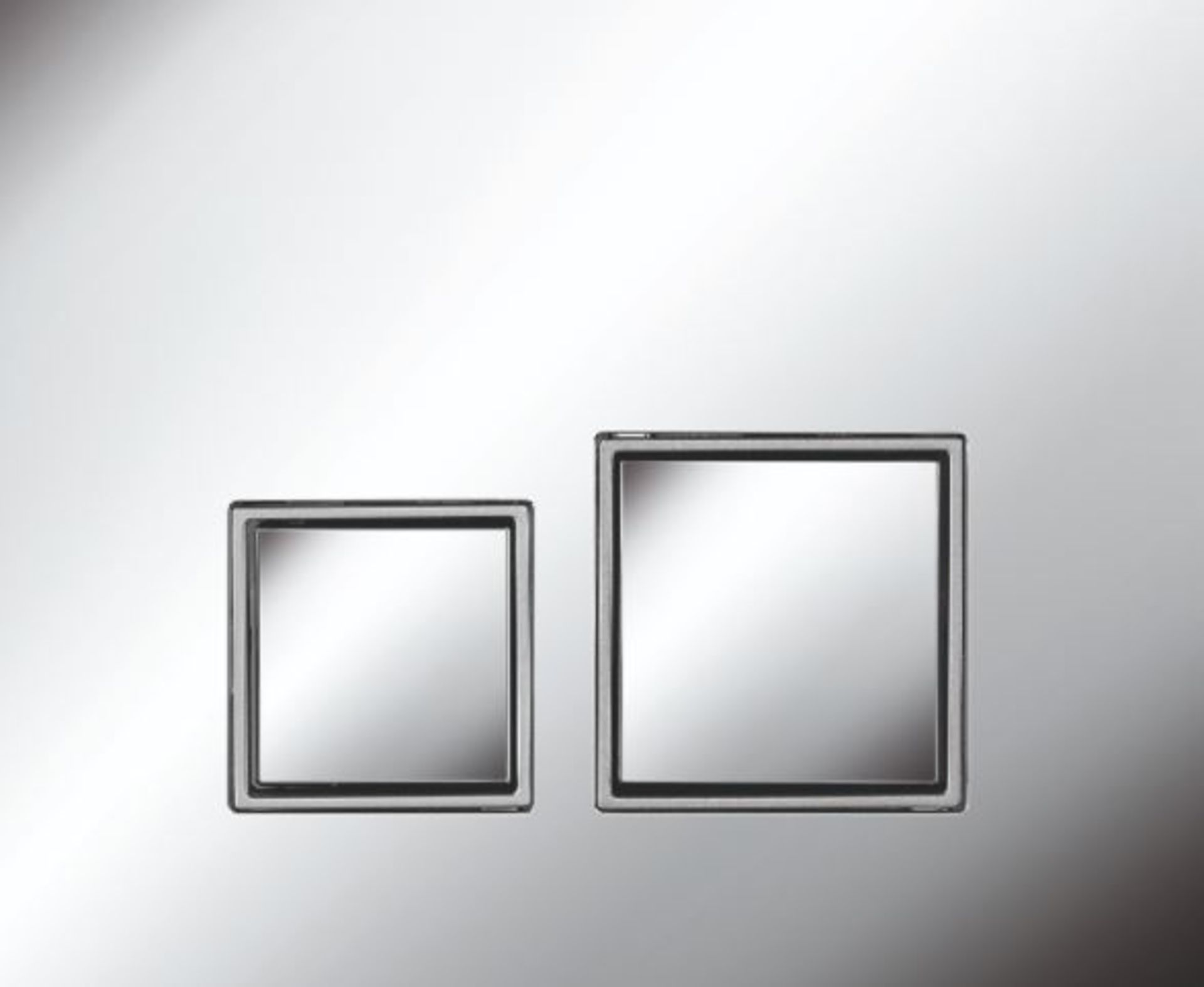 (SP27) New Siamp Monaco True square design with chrome inserts. With Dual Flush. SP27.