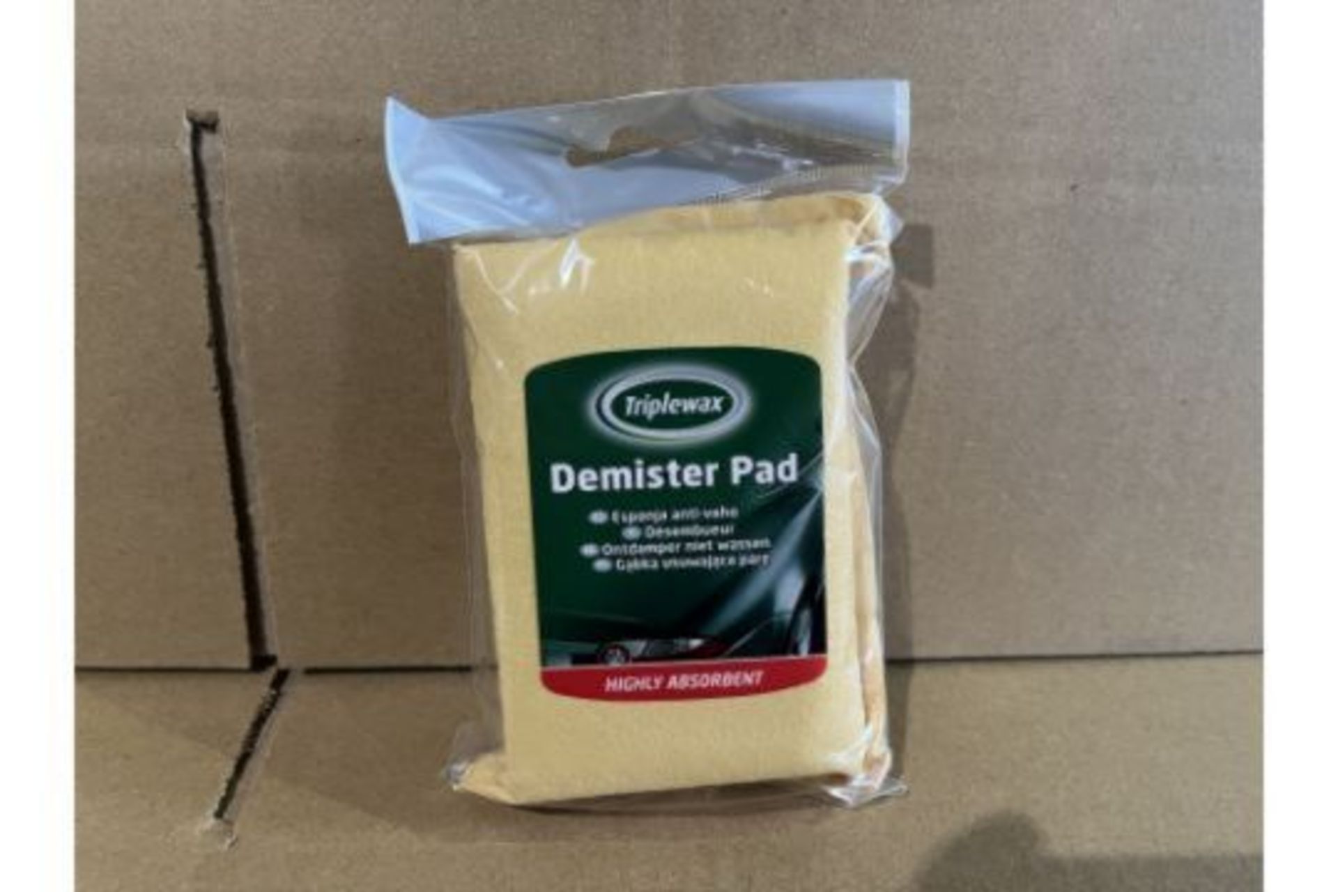 60 X BRAND NEW TRIPLEWAX DEMISTER PADS IN 5 BOXES R15