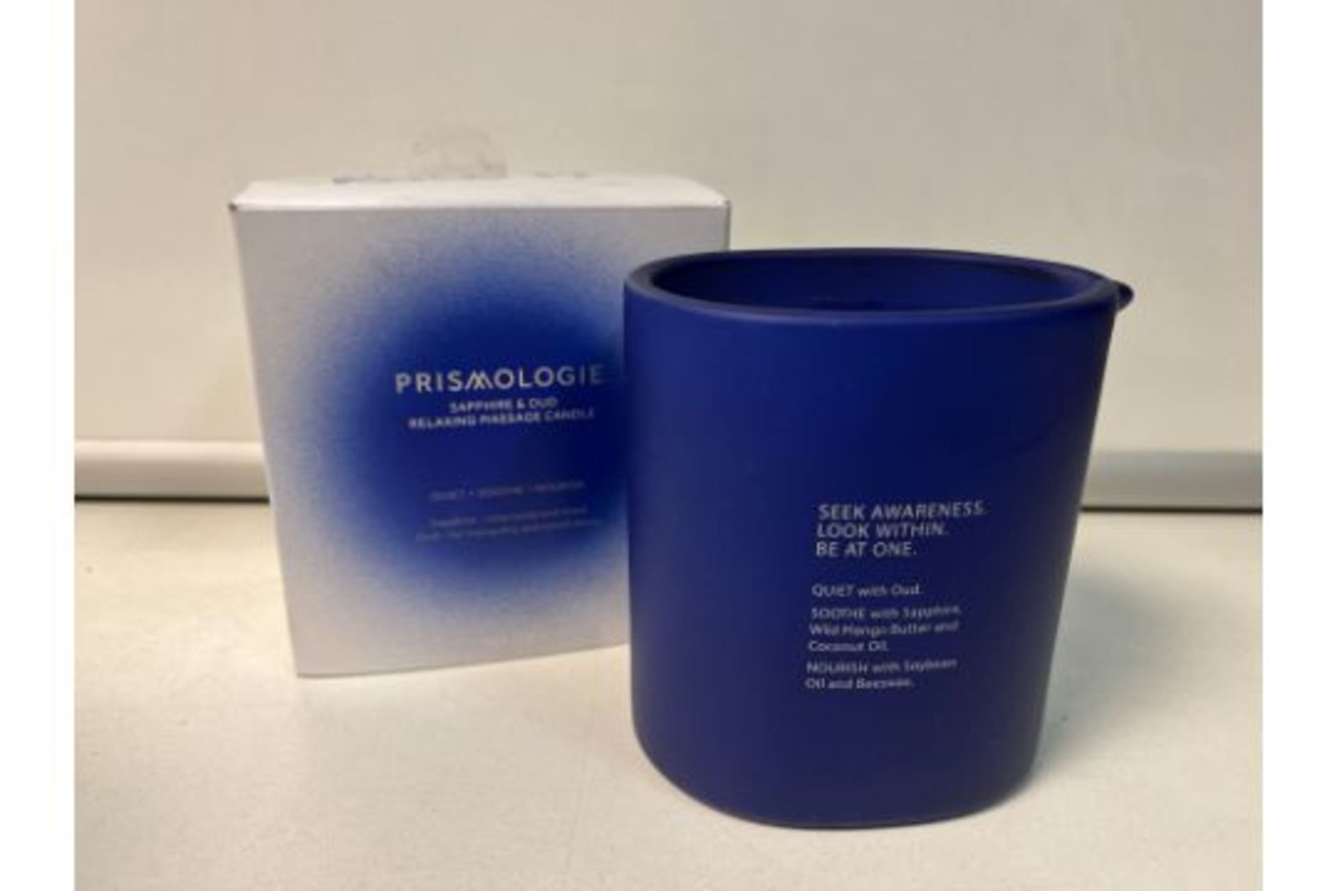 20 X NEW BOXED PRISMOLOGIE SAPPHIRE & OUD - RELAXING MASSAGE CANDLE. QUITE, SOOTH, NOURISH. 200G. (