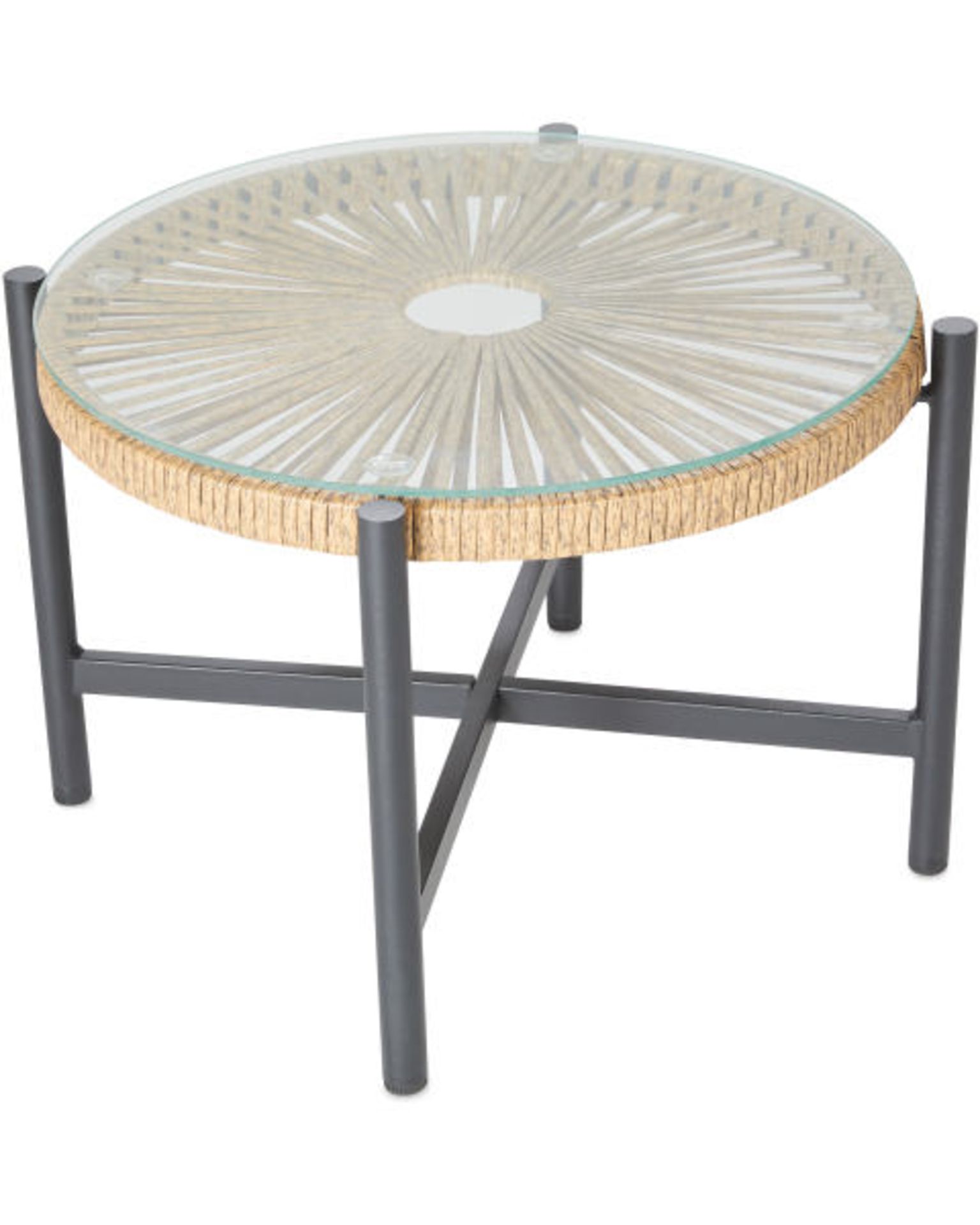 Luxury Petal Rattan Bistro Set. Transform your garden and create a space where you can relax with - Image 3 of 6