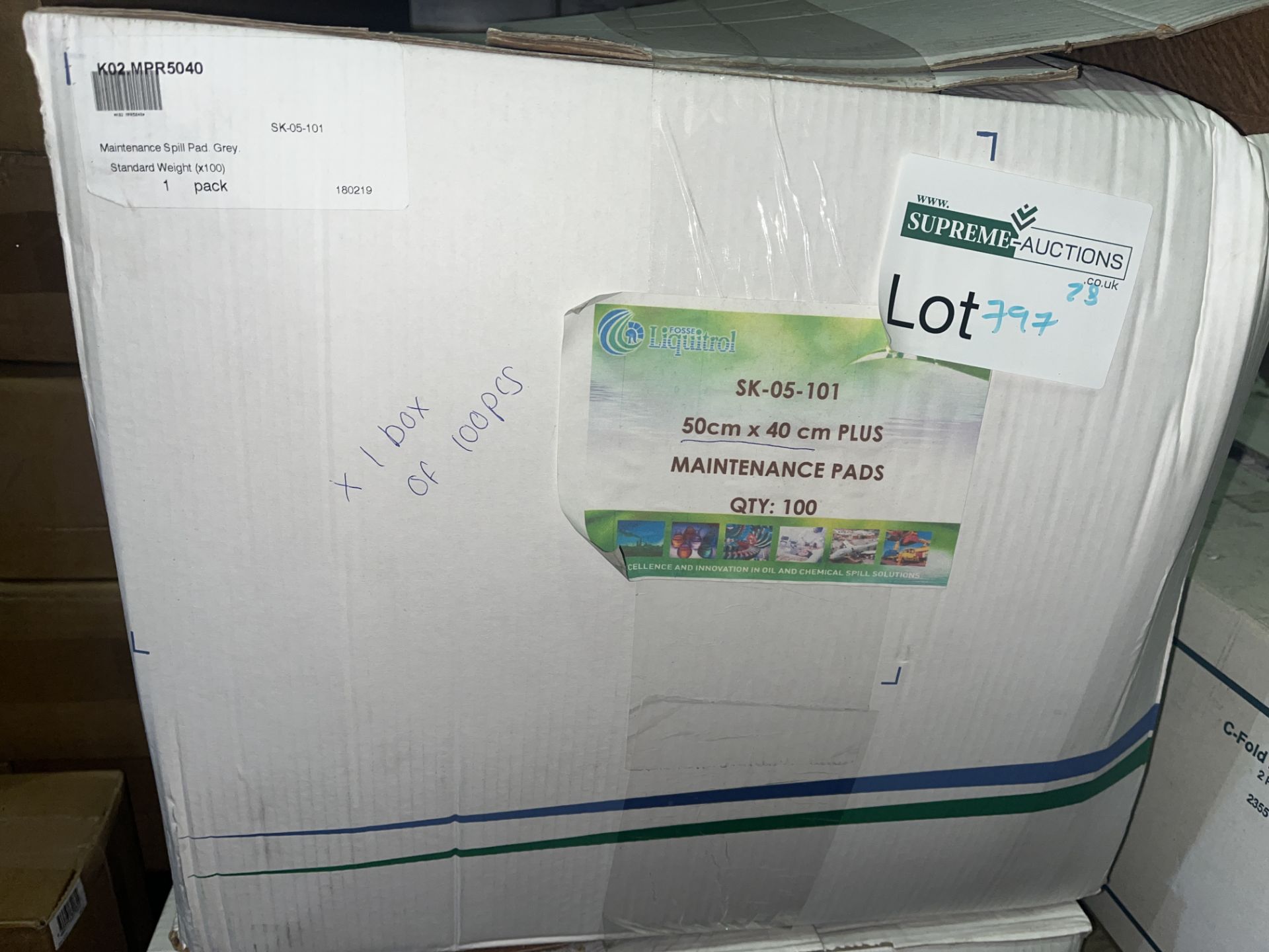3 X BRAND NEW BOXES OF 100N 50 X 40CM MAINTENANCE PADS R4