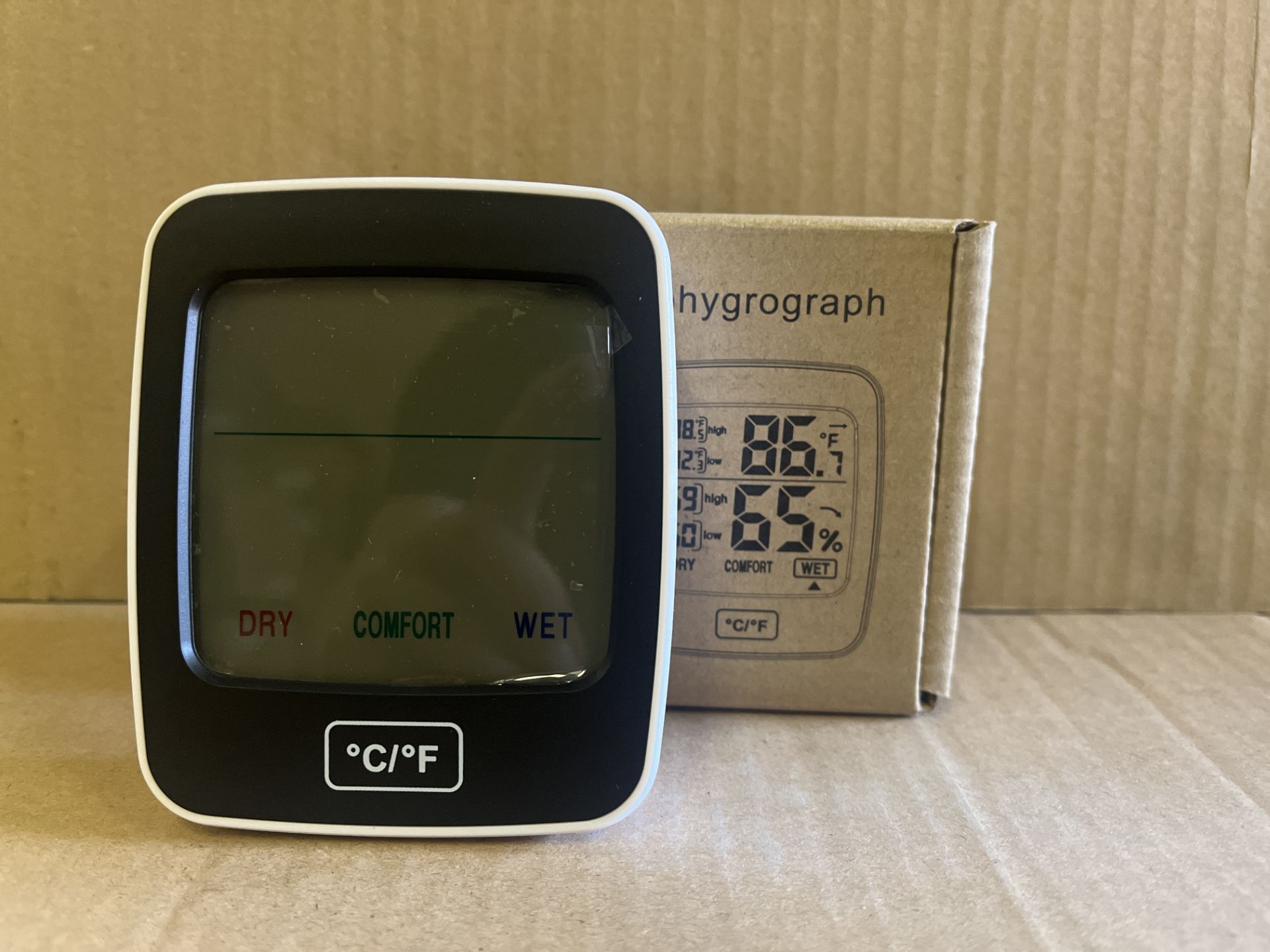 15 X BRAND NEW PROFESSIONAL DIGITAL THERMOHYGROGRAPHS WITH ELECTRONIC IDENTIFICATION, SENSITIVE