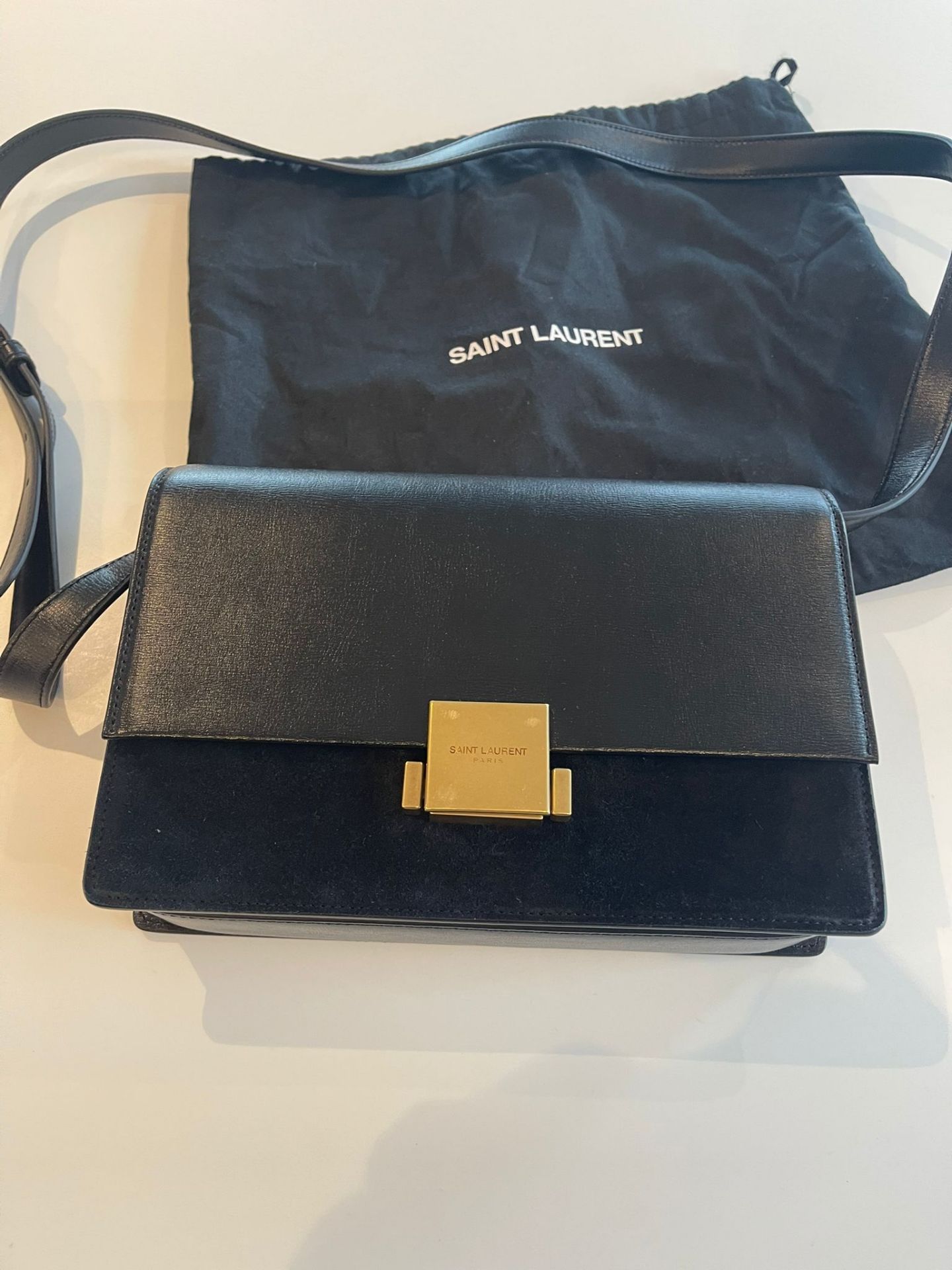 SAINT LAURENT YSL Bellechasse Crossbody Bag Black. RRP £1,475.00. a large open pocket ,an additional