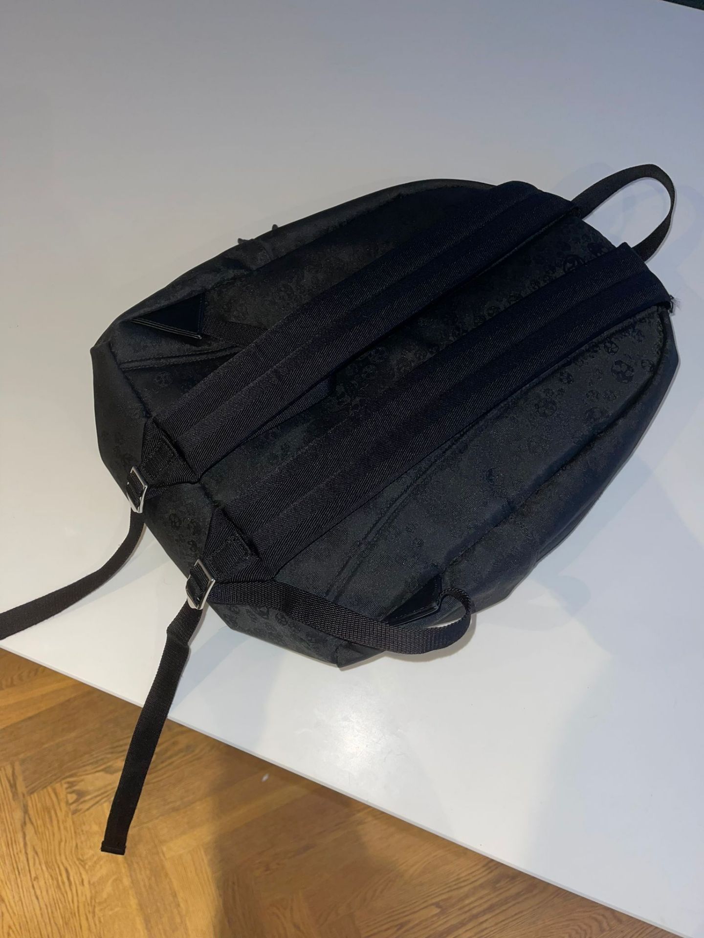 Alexander McQueen Men's Black Graphic Print Backpack, small rip by one of the straps. in black - Image 3 of 3