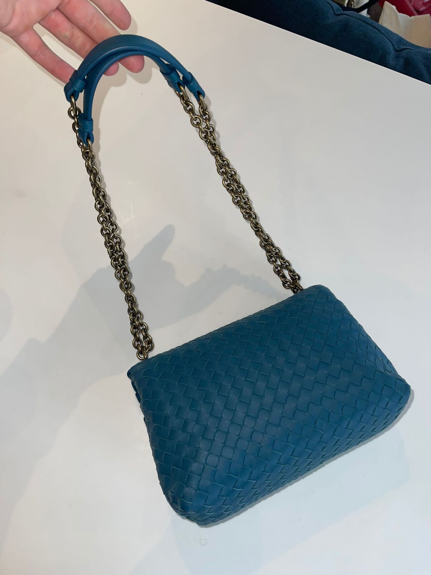 Bottega Veneta weave Shoulder Bag. RRP £2,875. Stylish, luxury & a stand out piece from the - Image 4 of 5