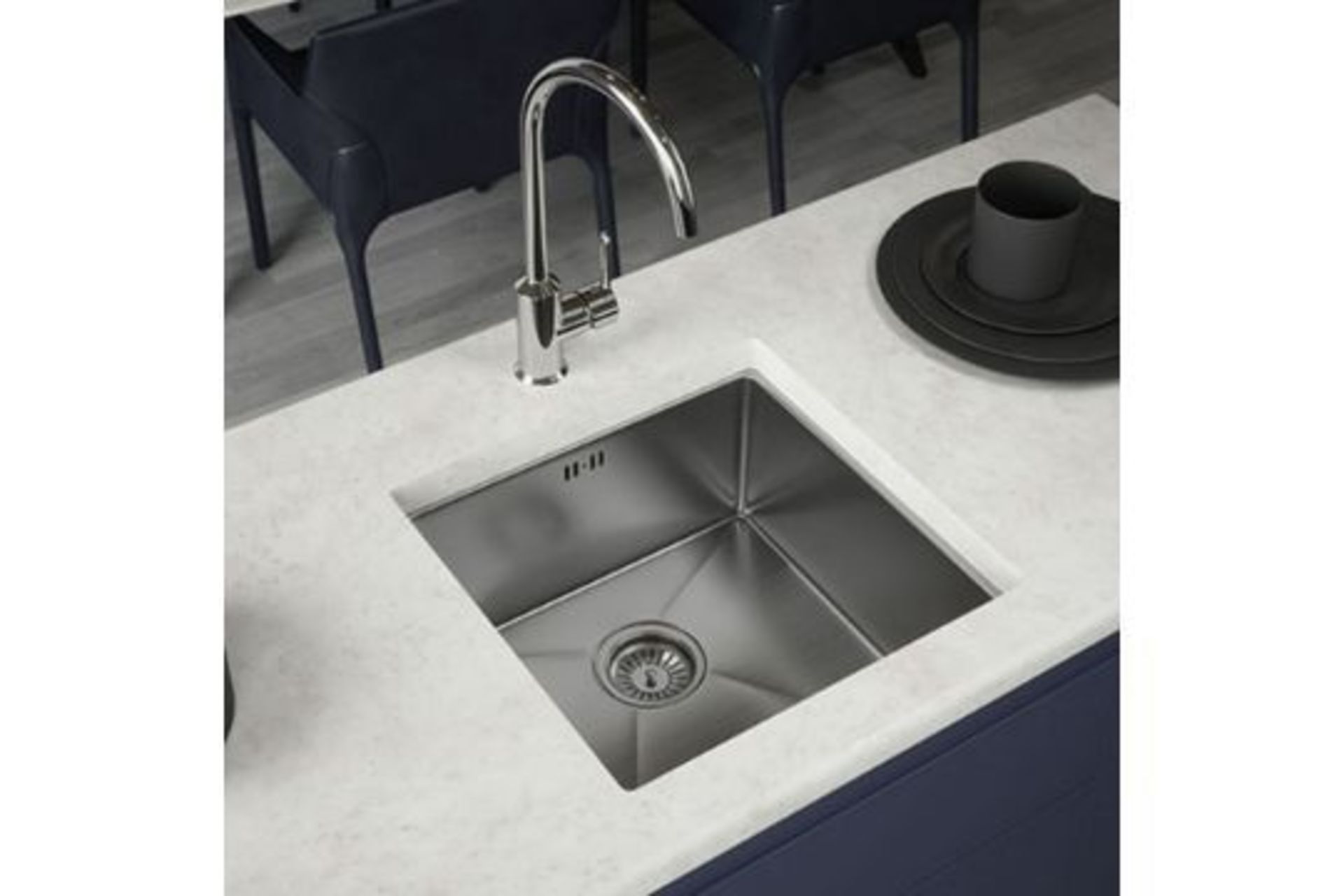 NEW BOXED LAMONA BY FRANKE Venice 1.0 Bowl Inset or Undermount Stainless Steel Kitchen Sink. (