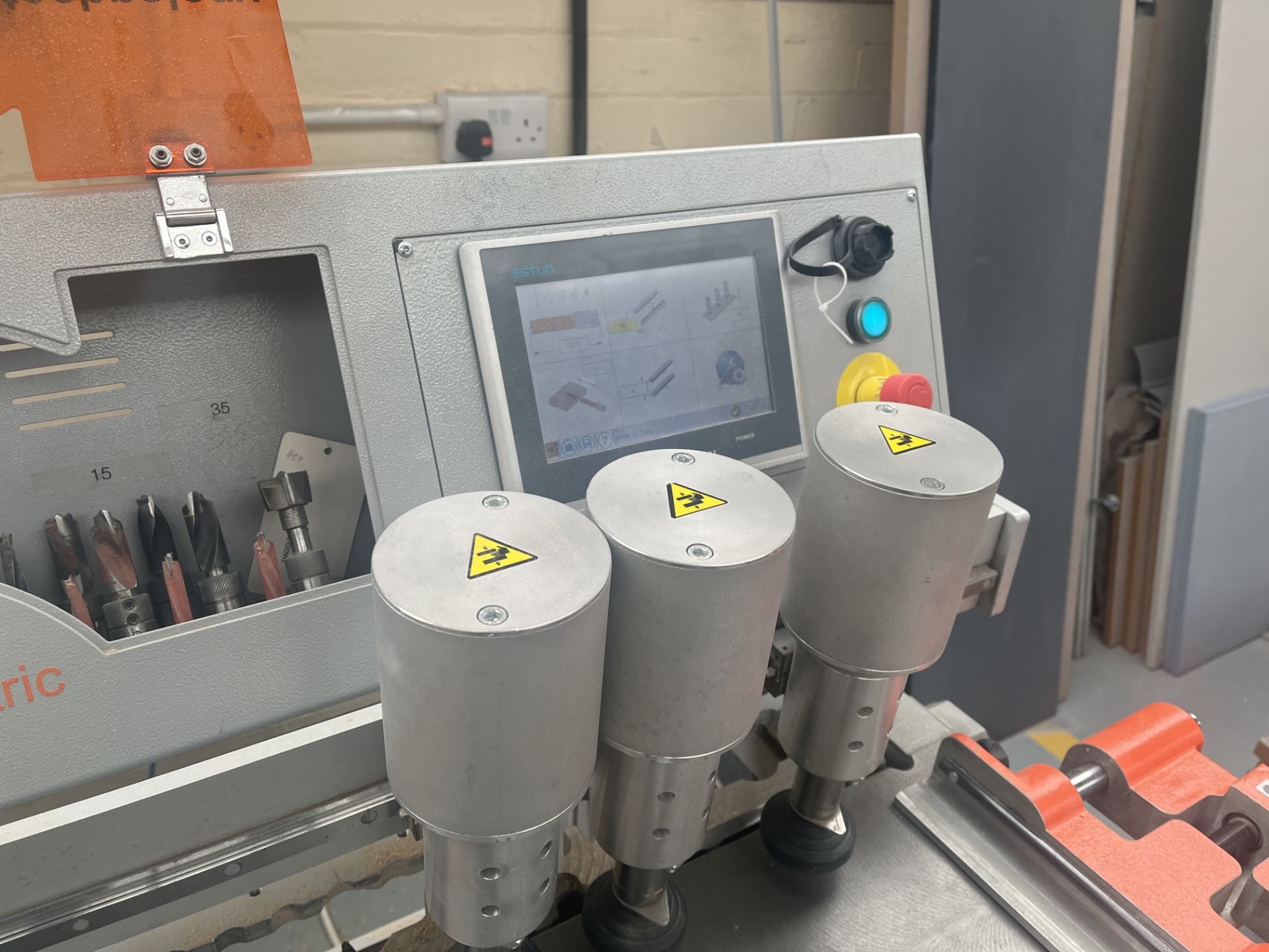 2019 MAGGI 21 TECHNOLOGY FLEX VIEW ROUTER BORING SYSTEM WITH BITS AND CLAMPS - Image 4 of 5