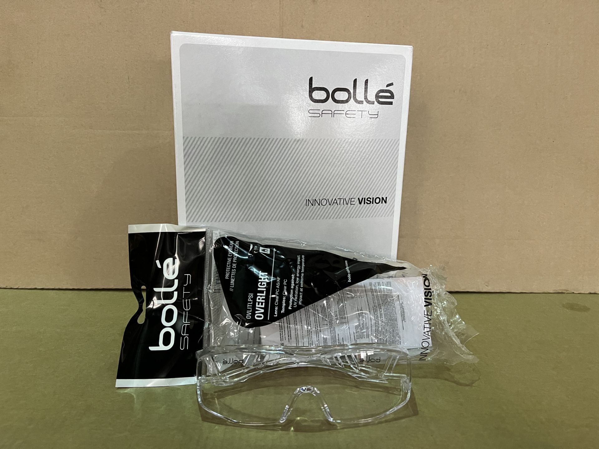 30 X BRAND NEW BOLLE SAFETY OVERLIGHT PROTECTIVE EYEWEAR RRP £14 EACH R15