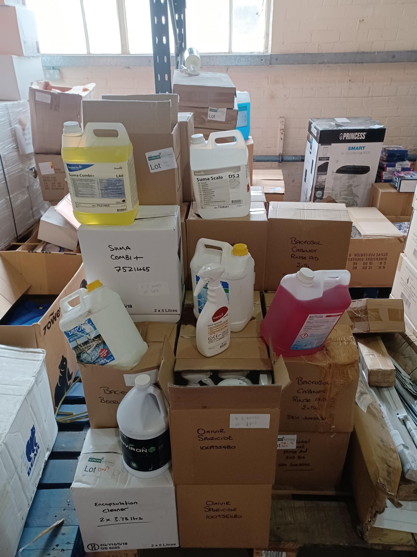 30 X MIXED CLEANING LOTS INCLUDING OXI SPORICIDE SUMA COMBI ETC R15