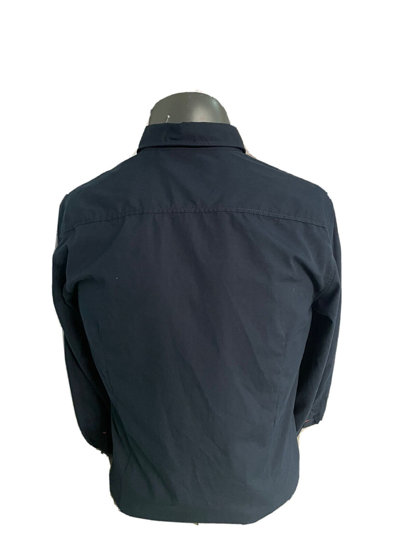 Hugo boss shirt size m RRP £96 - Image 2 of 2