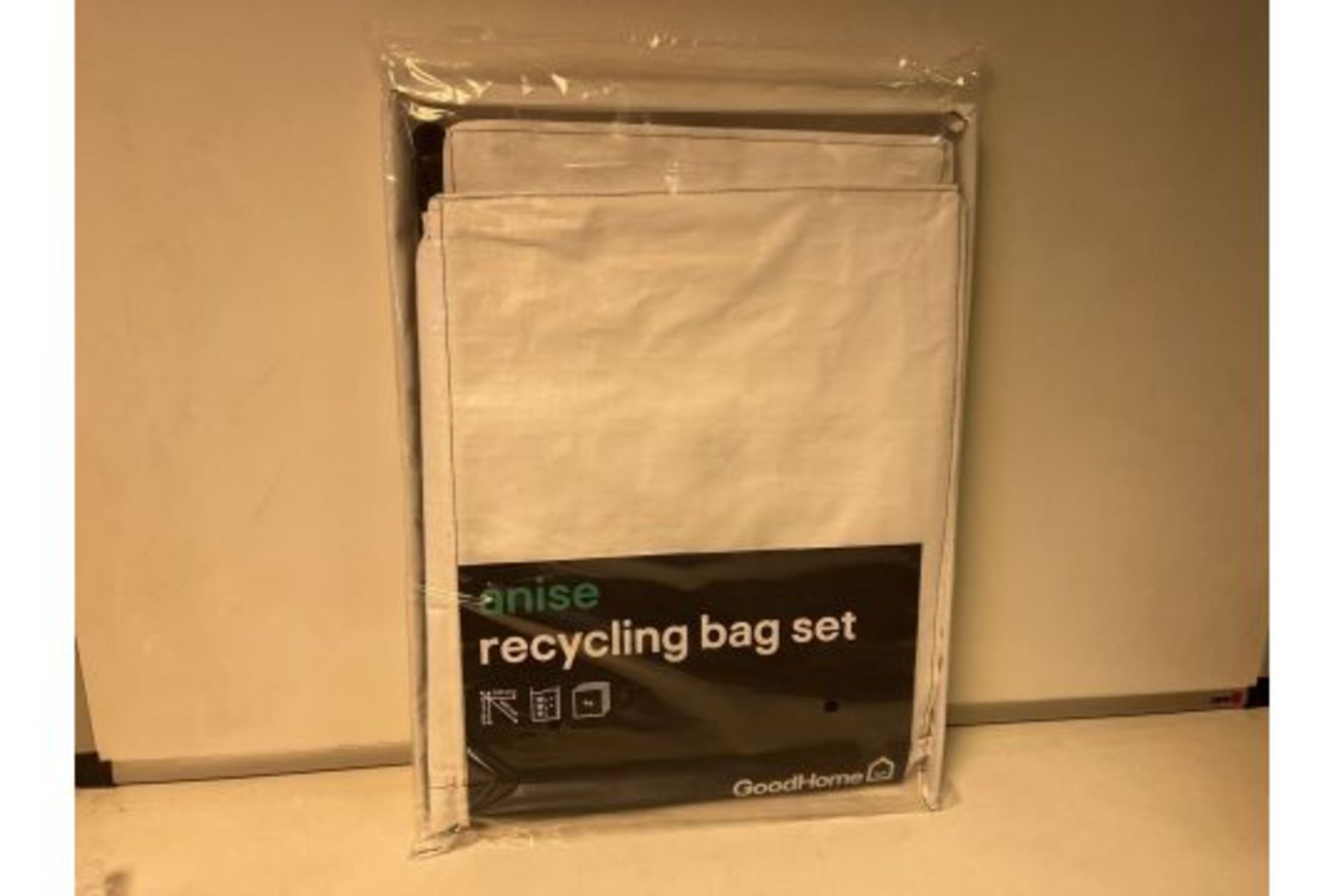 54 X BRAND NEW ANISE RECYCLING BAG SETS R15