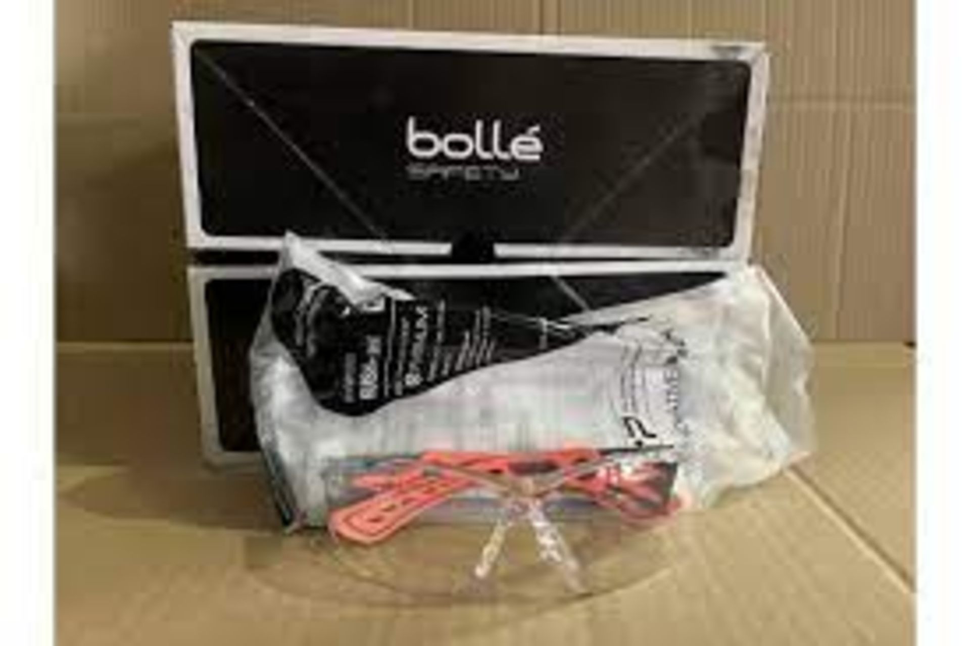 PALLET TO INCLUDE 120 X BRAND NEW BOLLE SAFETY OVERLIGHT PROTECTIVE EYEWEAR RRP £14 EACH R15