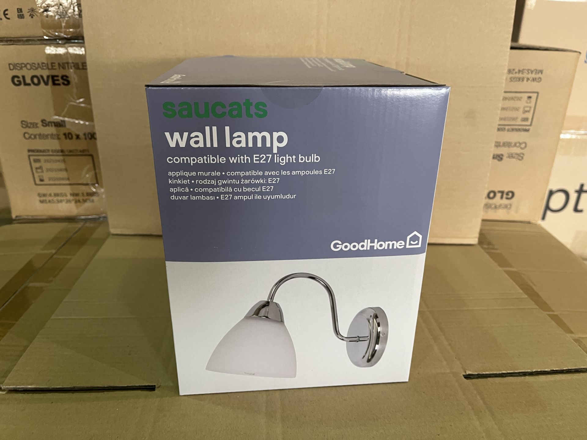 44 X BRAND NEW SAUCATS WALL LAMPS R15