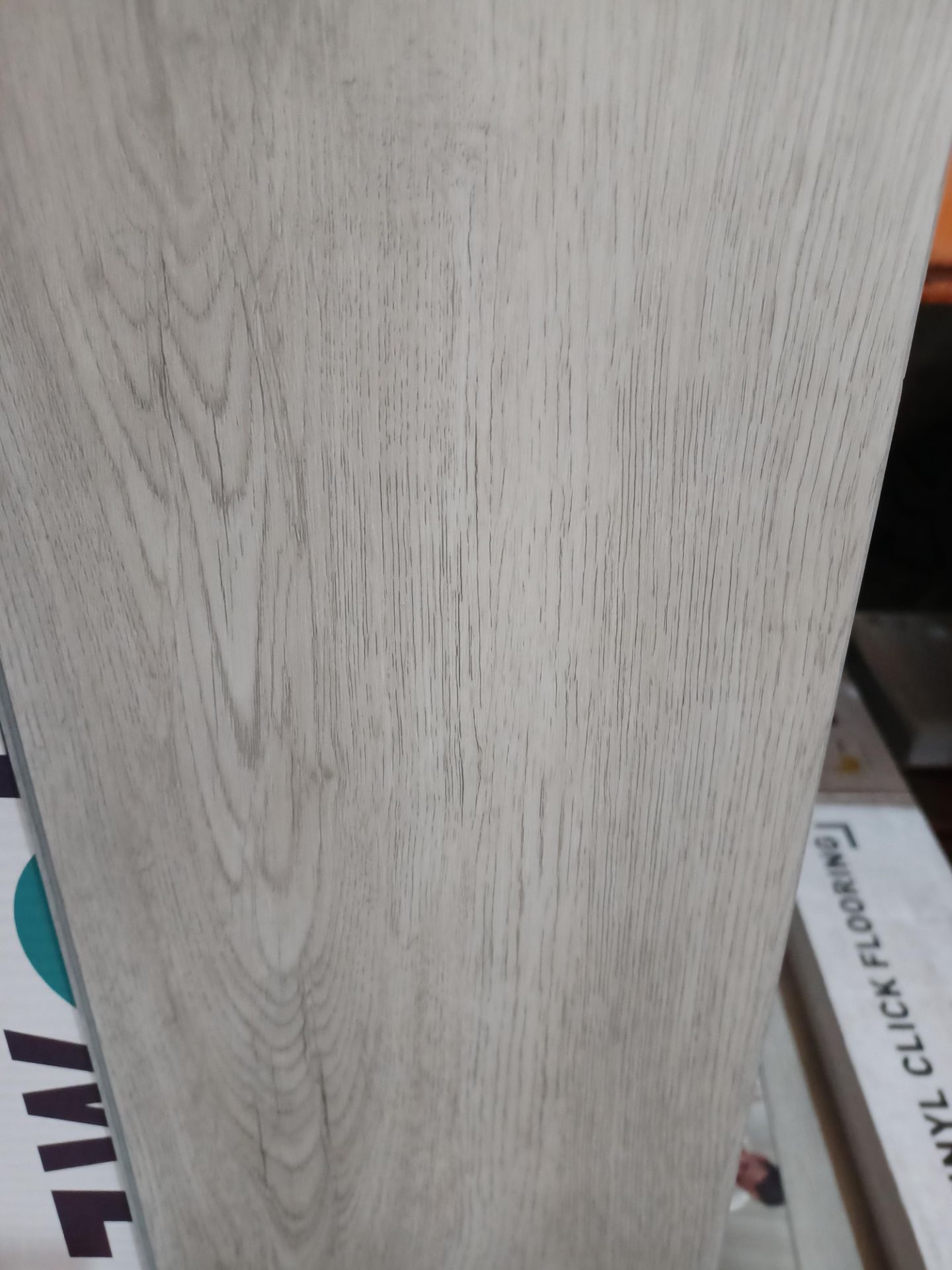 11 x PACKS OF Showhome Grey Wood effect Luxury vinyl click flooring. Each pack contains 2.858m2, - Image 2 of 2