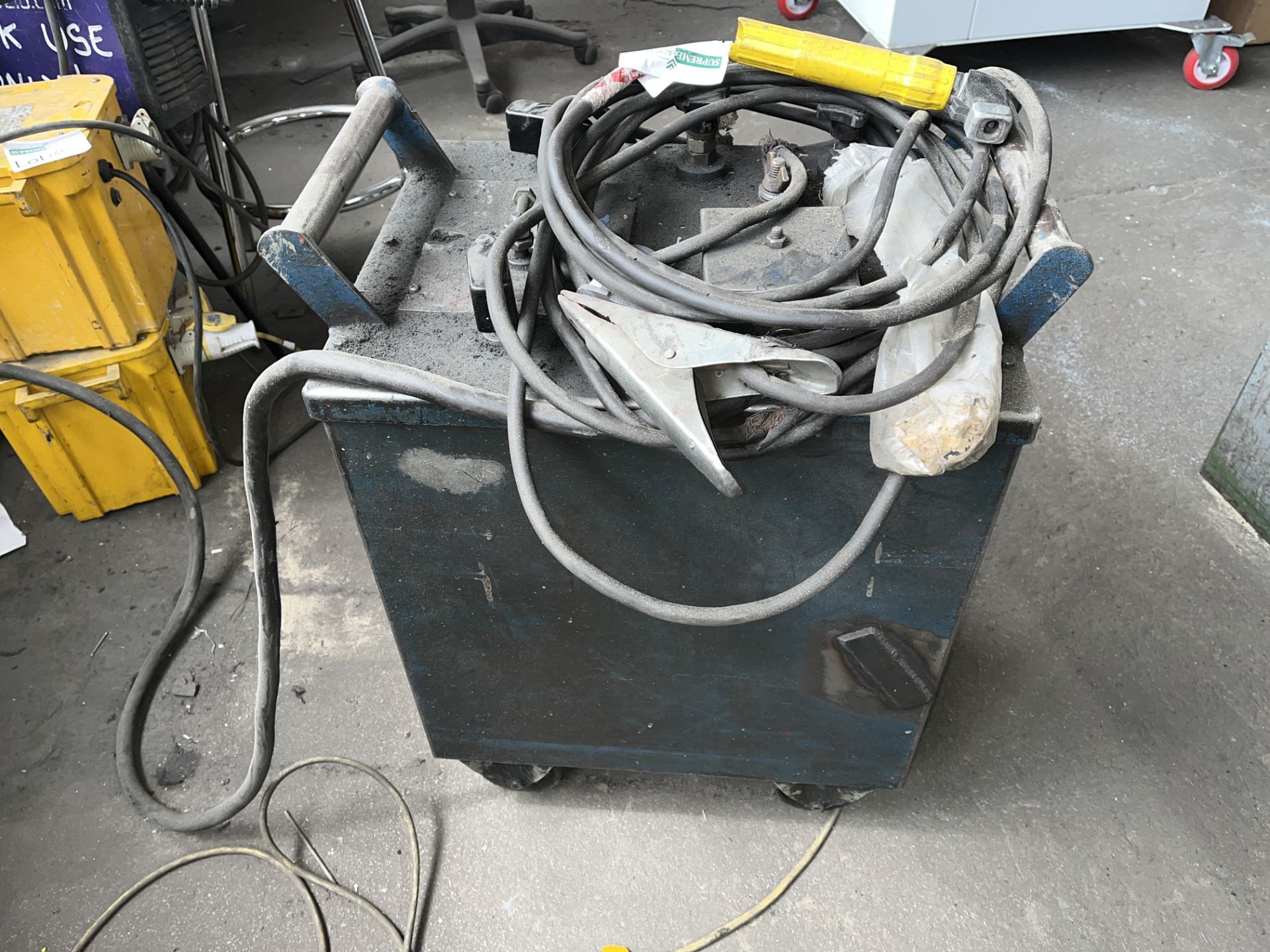 PORTABLE MIG WELDER