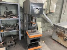 WARD FORSYTH 30 TONNE PRESS