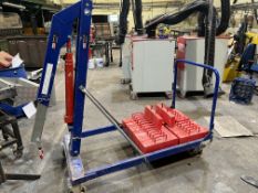 GGR GLASSBOY 330 FLOOR CRANE (BUILDING 2)