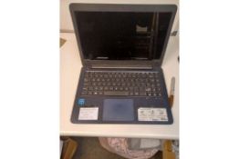 ASUS L402N LAPTOP HARD DRIVE WITH CHARGER (38)