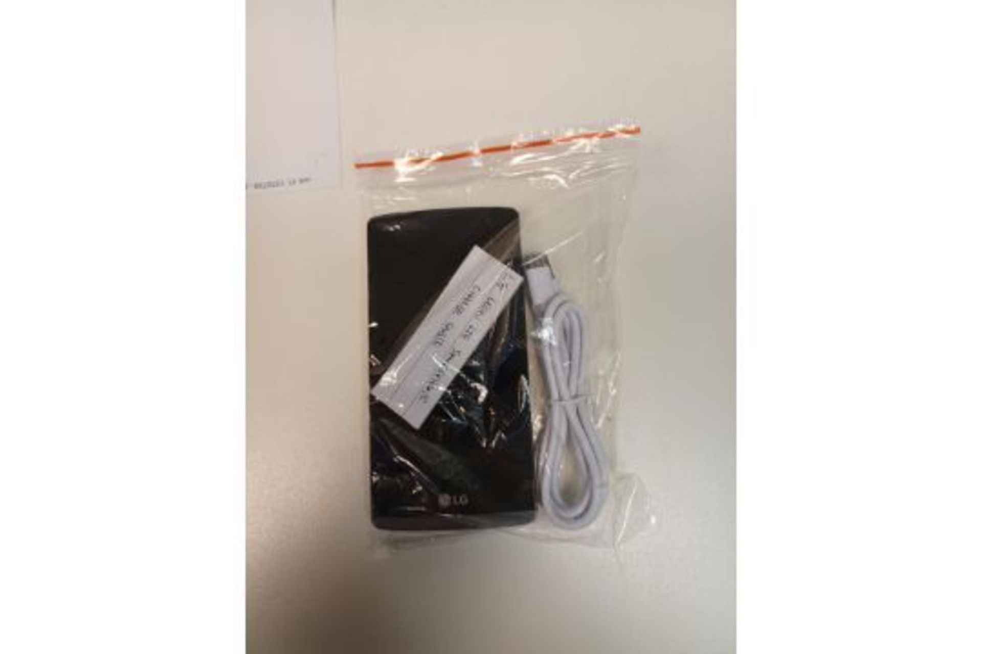 LG LEON LTE PHONE WITH CHARGER CABLE (72)