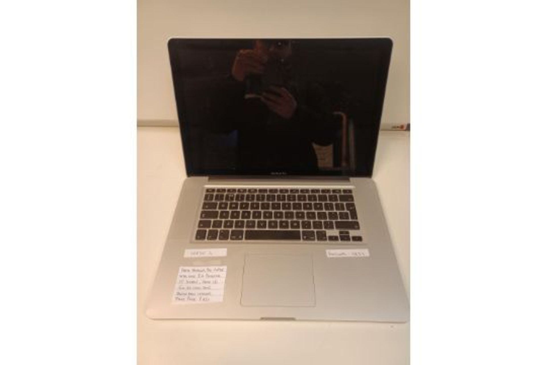 APPLE MACBOOK PRO LAPTOP INTEL CORE I7 PROCESSOR APPLE O/S 500GB HARD DRIVE NEW CHARGER (98)