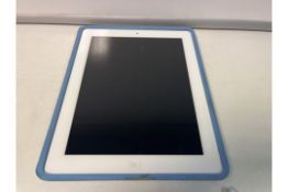APPLE IPAD TABLET 16GB STORAGE WITH CHARGER AND GENUINE CASE (134)