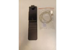 APPLE IPHONE 16GB STORAGE CASE + CHARGER CABLE (117)
