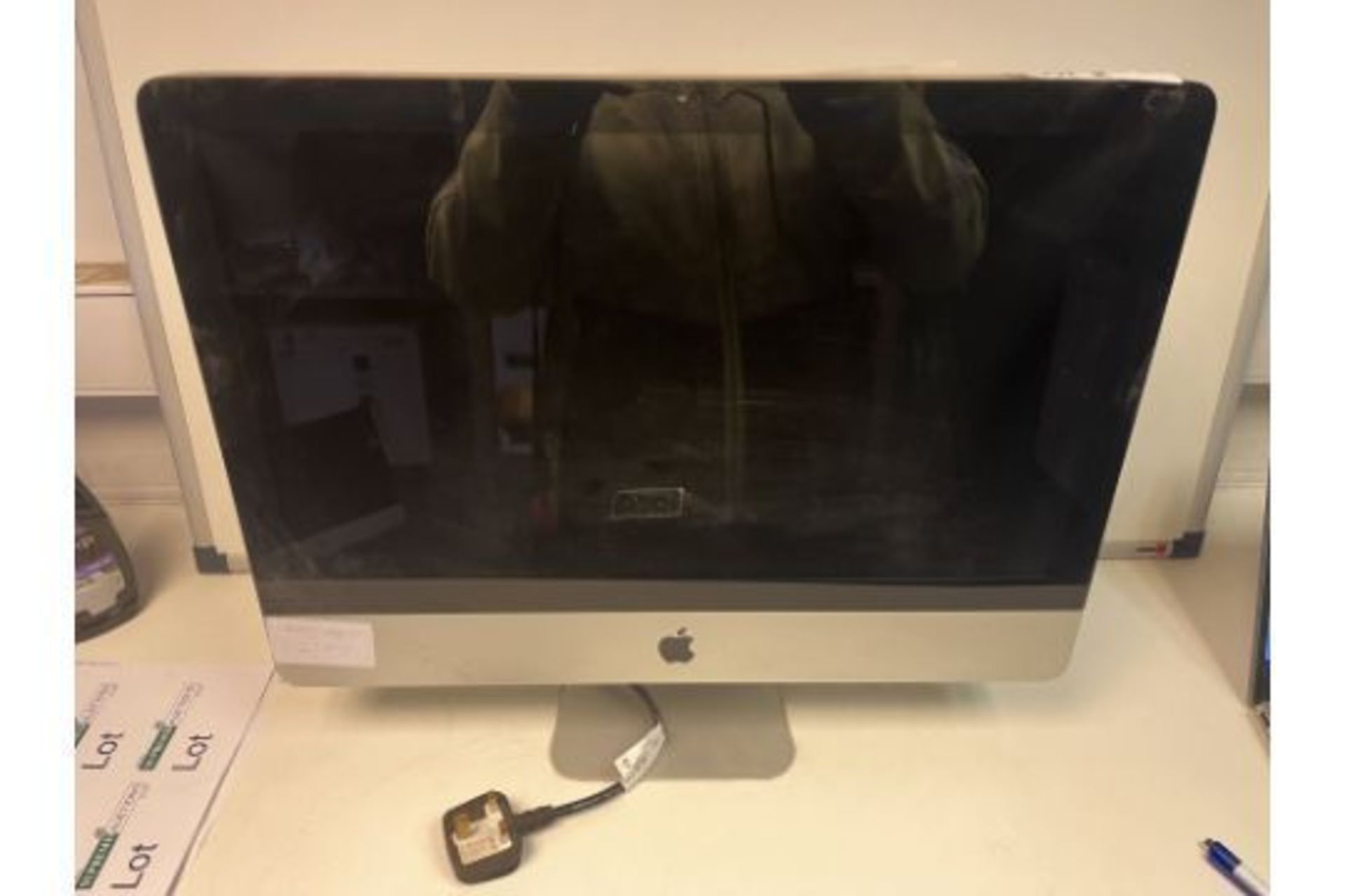 APPLE IMAC ALL IN ONE PC, INTEL CORE i5, 2.5GHZ, HIGH SIERRA OPERATING SYSTEM, 500GB HARD DRIVE WITH