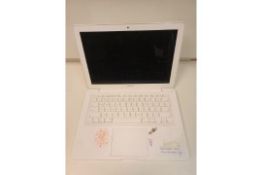 APPLE MACBOOK LAPTOP 250GB HARD DRIVE (89)