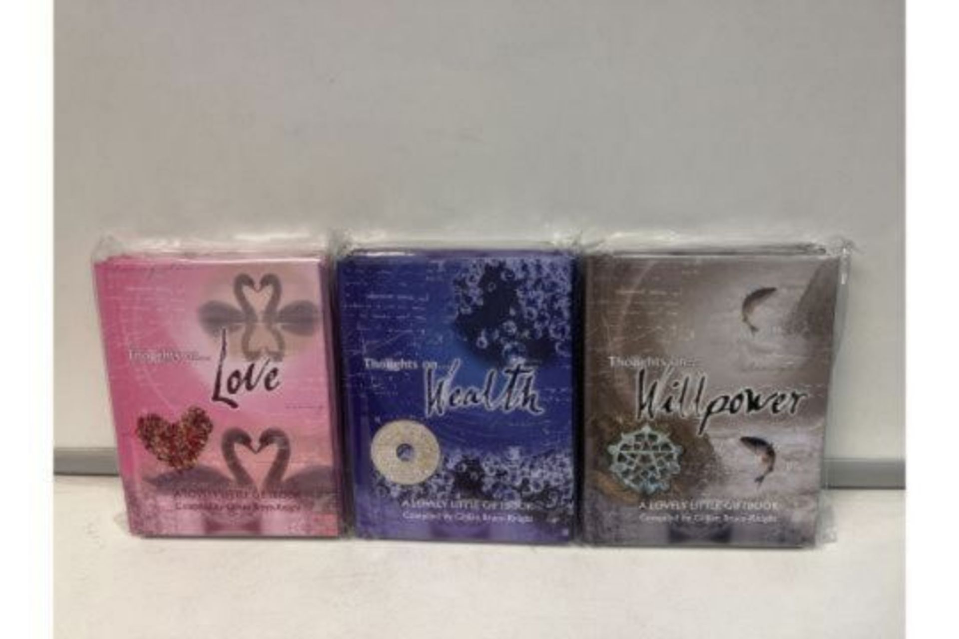 300 X BRAND NEW ASSORTED LOVELY LITTLE GIFTBOOKS INCLUDING WEALTH, LOVE, WILLPOWER ETC R3