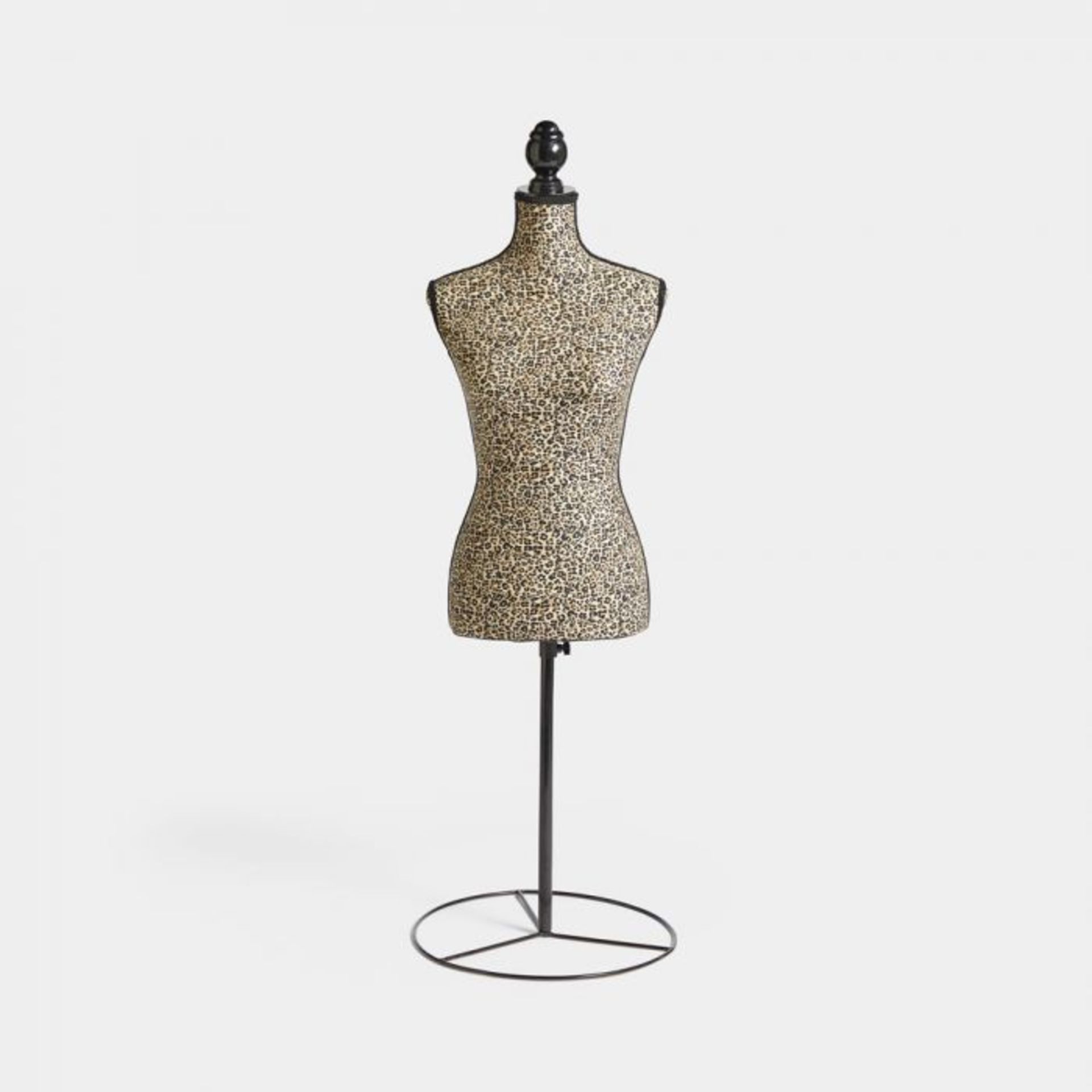 Leopard Print Mannequin. Introducing our gorgeous Leopard Print Mannequin, endlessly versatile and