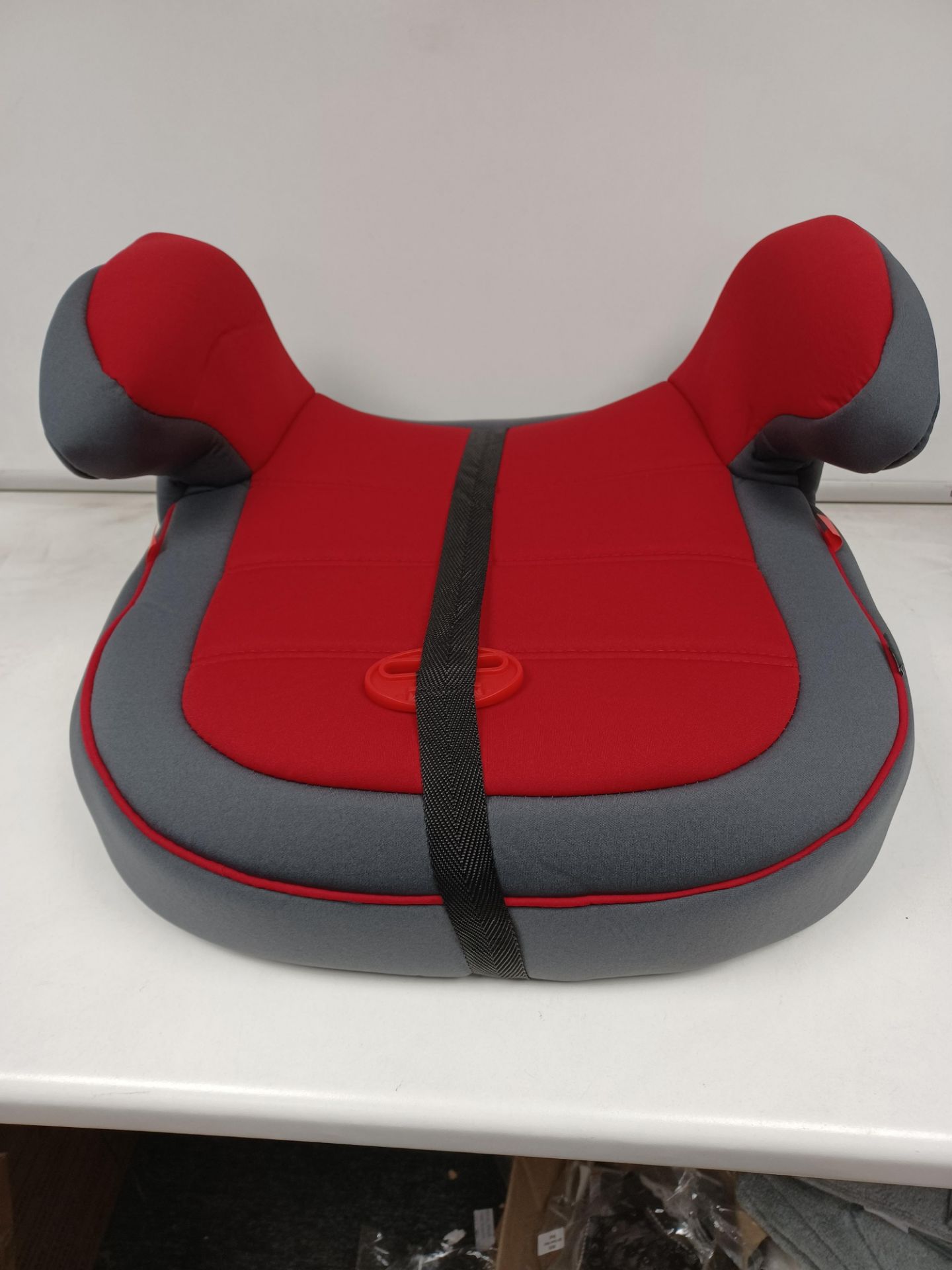 4 X NEW PACKAGED MOTHERCARE DREAM BOOTER SEATS. GREY/RED. RRP £70 EACH. ROW 3