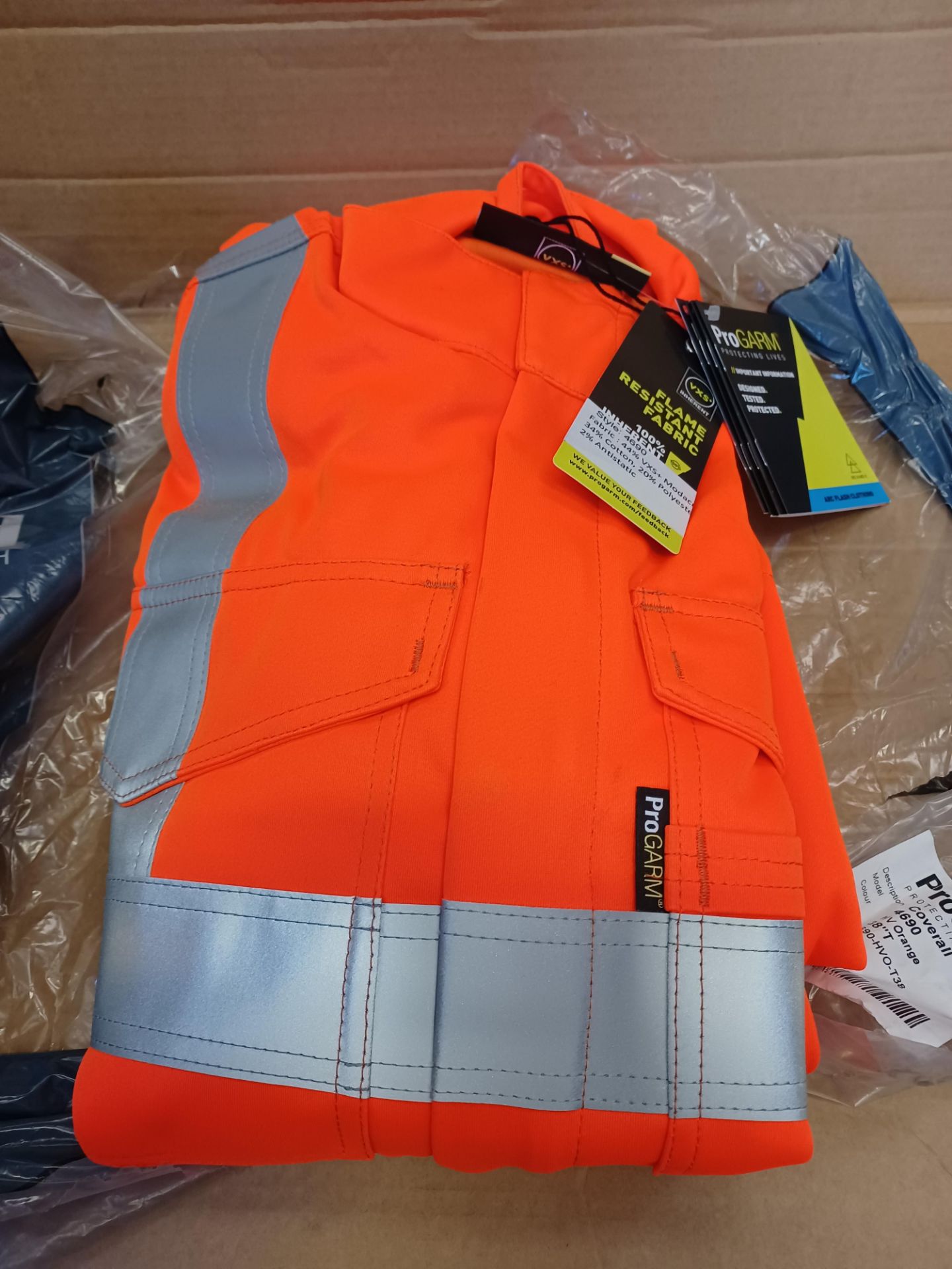 NEW PACKAGED PROGARM 4690 ARC COVERALLS. SIZE 38. ORANGE. RRP £301. S1-28