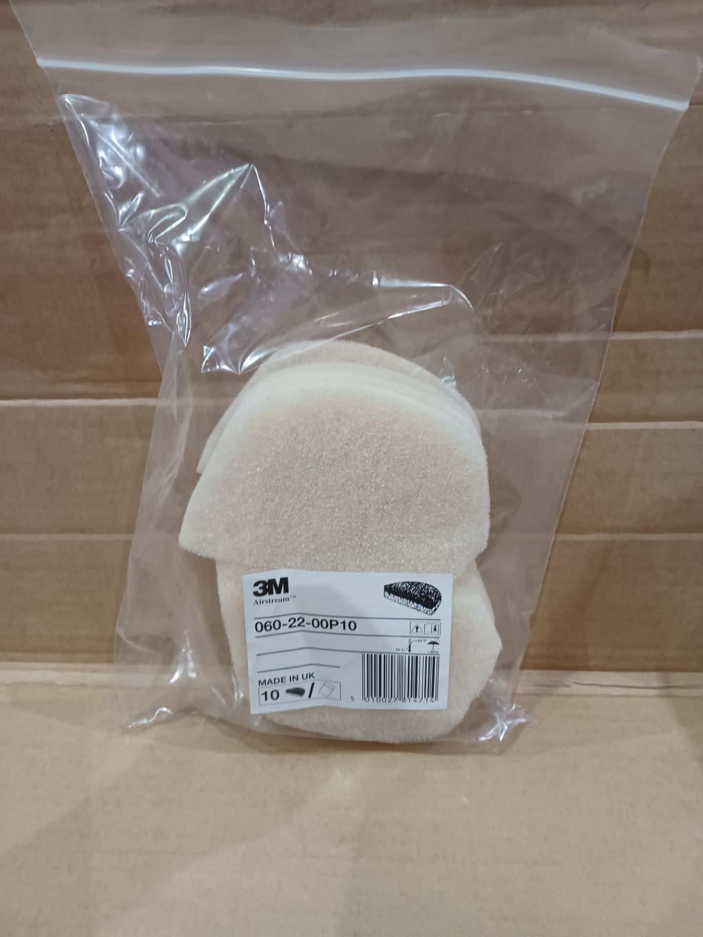 15 X BRAND NEW 3M AIRSTREAM PRE FILTERS RRP £18.00 EACH R15