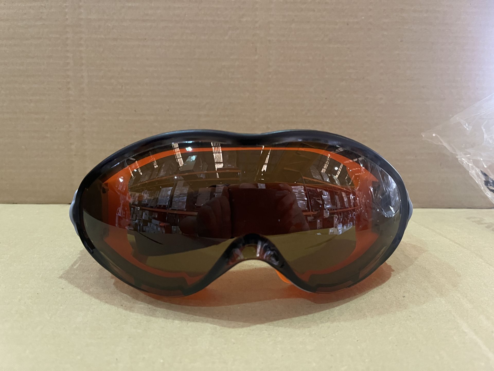 20 X BRAND NEW UVEX ULTRASONIC GOGGLES BROWN LENS RRP £15 EACH R15