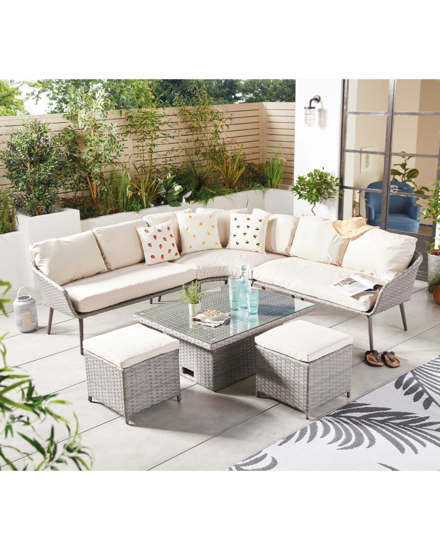 Multifunctional Lounge & Dining Corner Sofa Dining Set. Enjoy the warmer weather with this Luxury