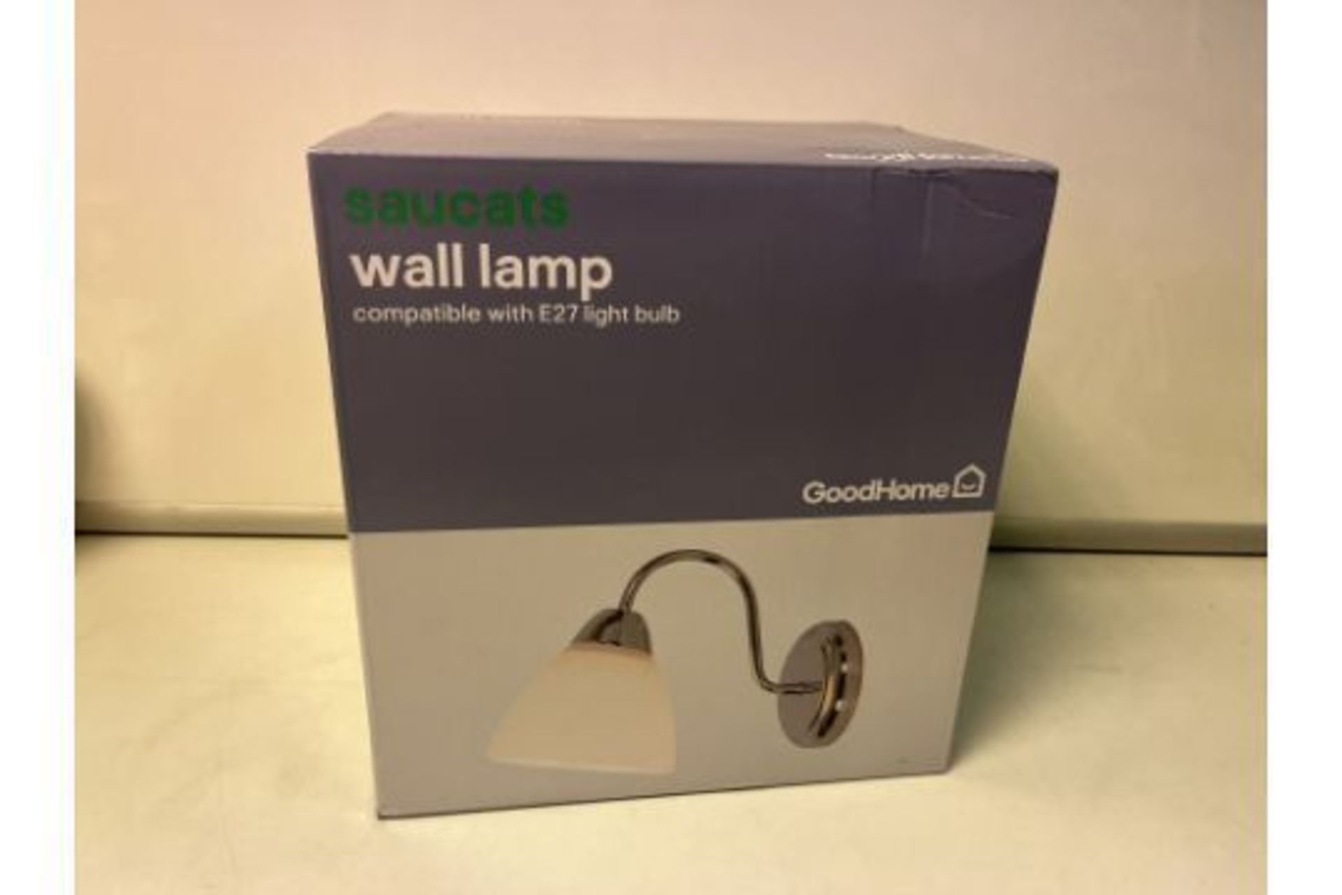 24 x NEW BOXED SAUCATS WALL LIGHTS