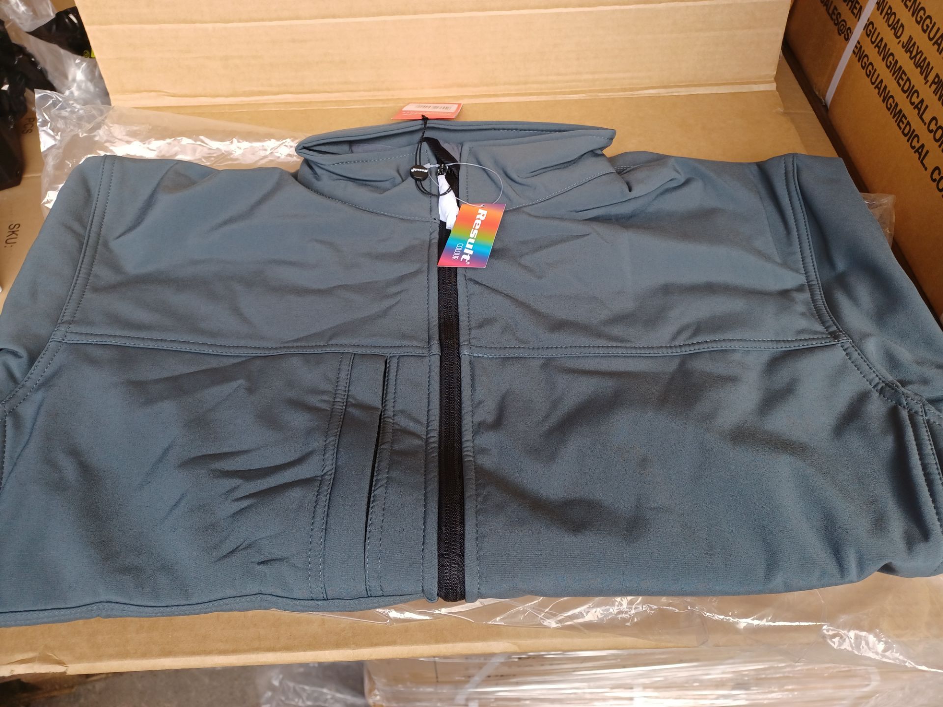 5 X NEW PACKAGED RESULT CLASSIC SOFT SHELL JACKETS SIZES LARGE/EXTRA LARGE S1-27