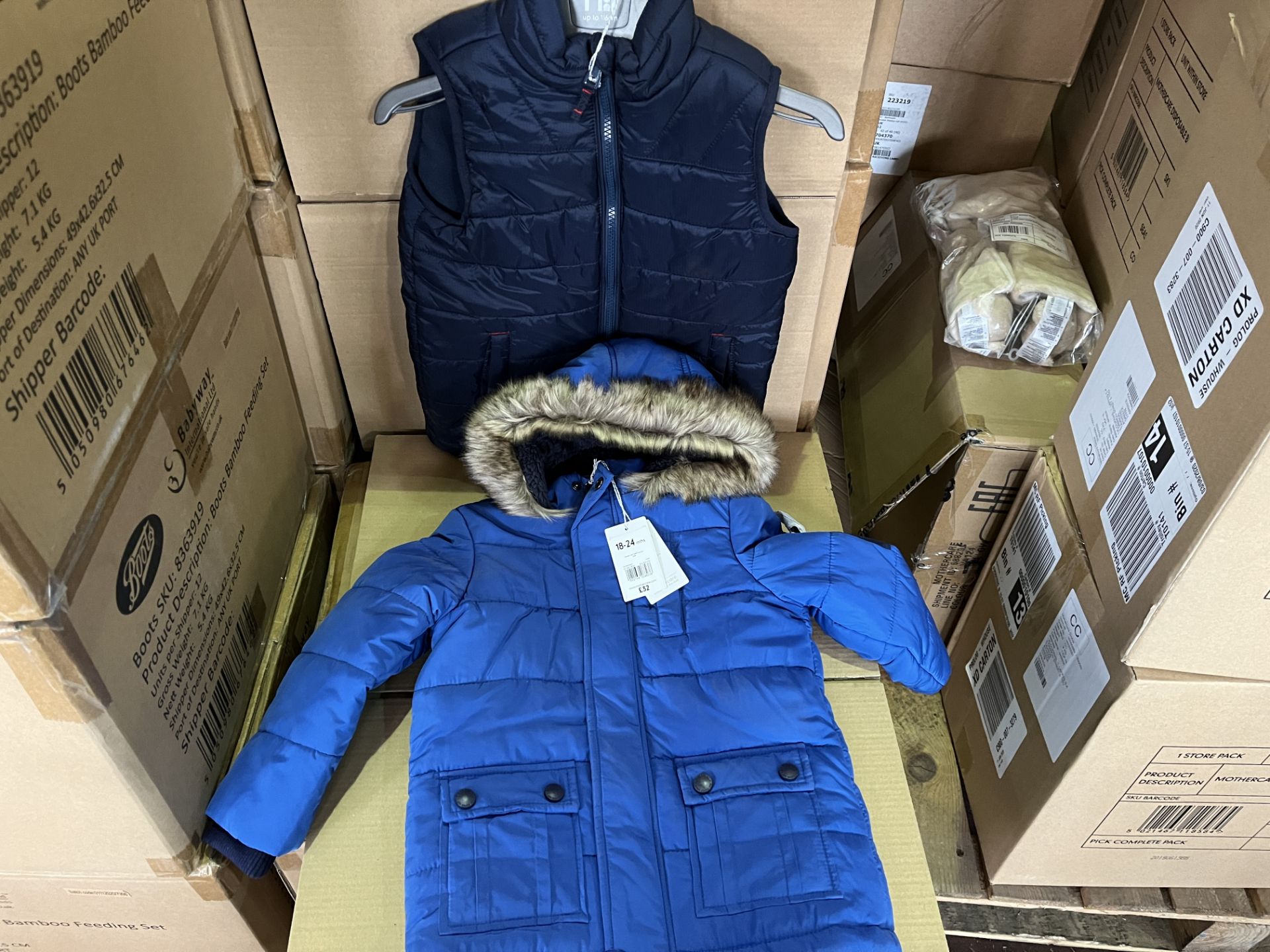 (NO VAT) 10 X BRAND NEW MOTHERCARE JACKETS IN 2 DESIGNS AND VARIOUS SIZES R15