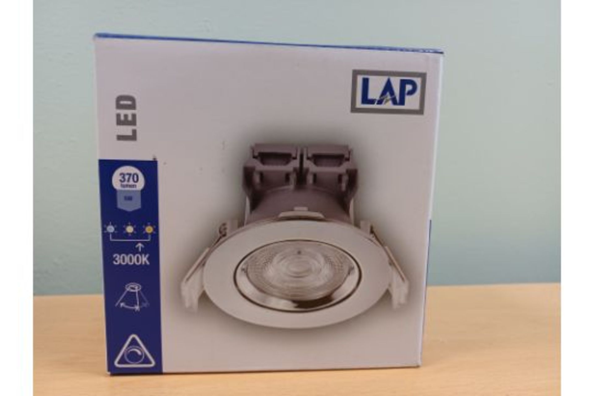 100 X NEW BOXED LAP LED CHROME DOWNLIGHTS. ROTATABLE. 370 LUMEN. 5W. 3000K. 20,000 HOURS LIFE. (
