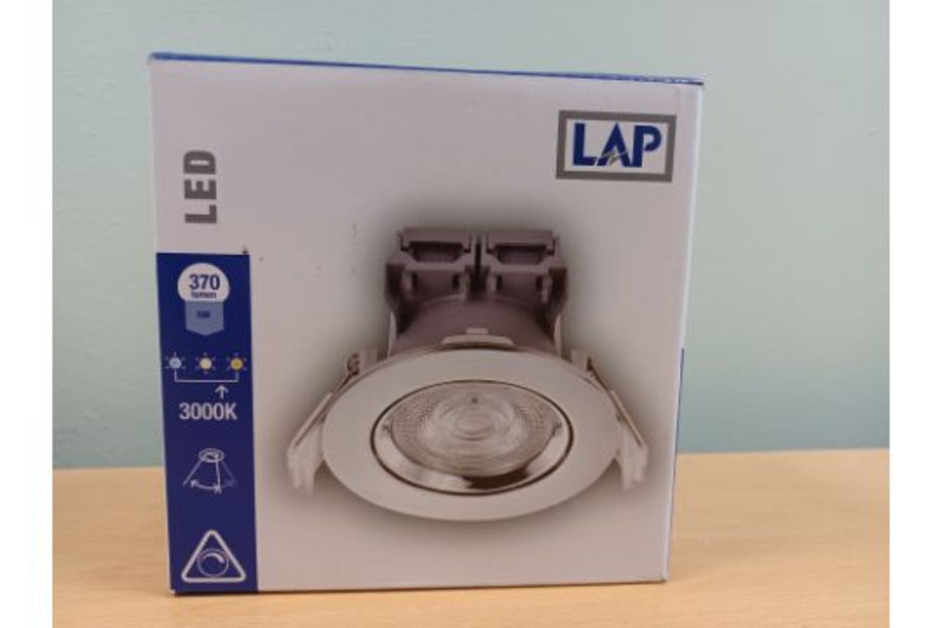 20 X NEW BOXED LAP LED CHROME DOWNLIGHTS. ROTATABLE. 370 LUMEN. 5W. 3000K. 20,000 HOURS LIFE. (ROW