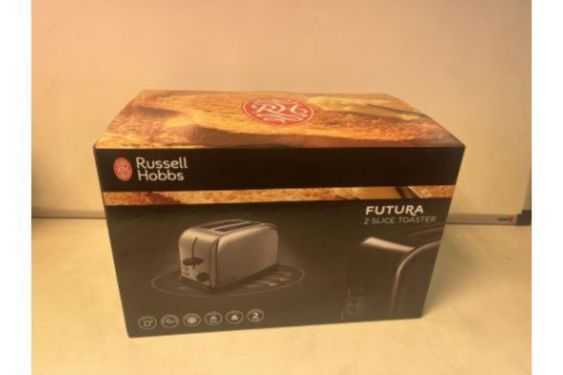 3 X BRAND NEW RISSELL HOBBS FUTURA 2 SLICE TOASTERS RRP £40 EACH R10/11