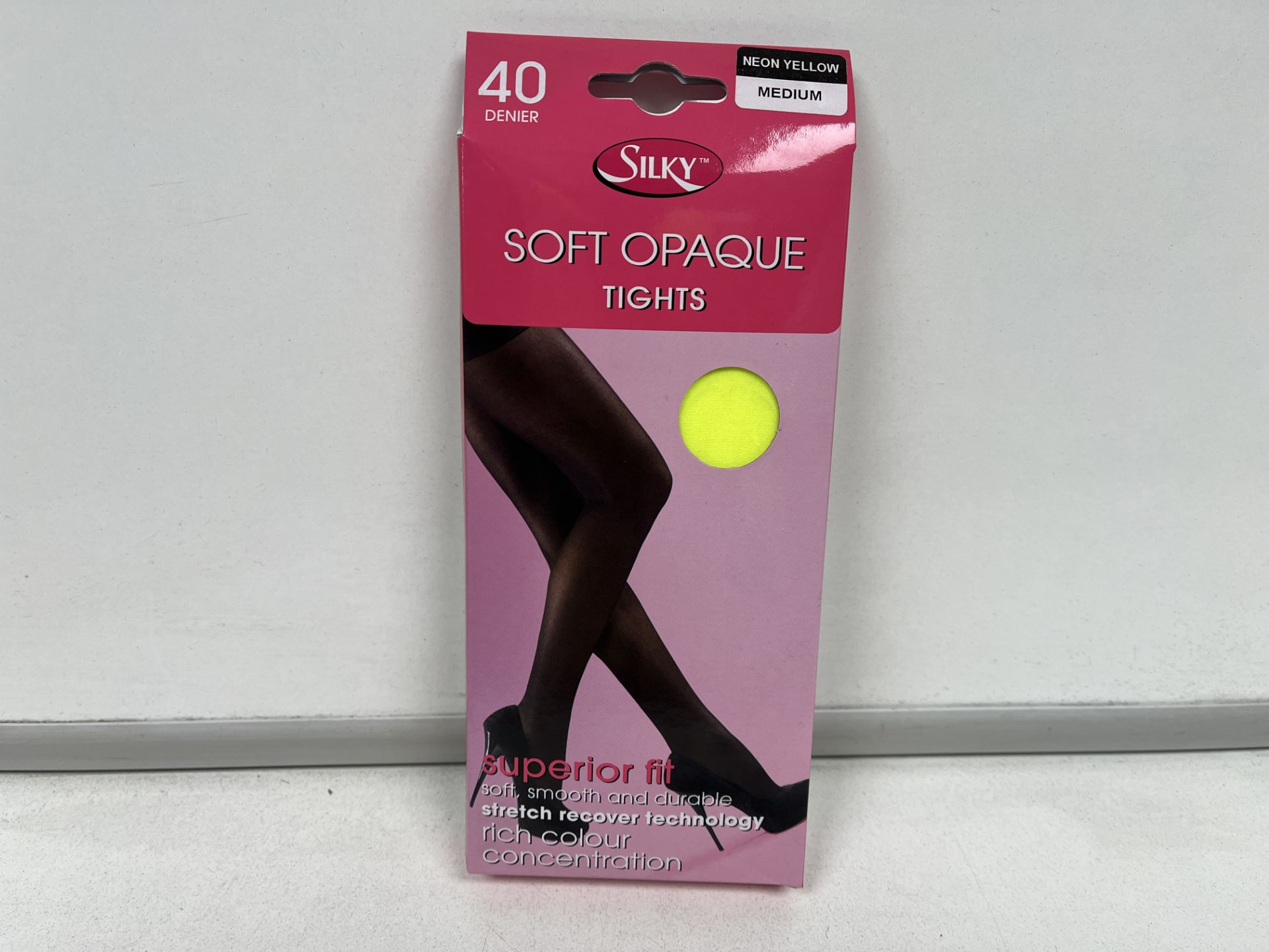 120 X BRAND NEW SILKY SOFT OPAQUE MEDIUM NEON YELLOW TIGHTS 40 DENIER R19